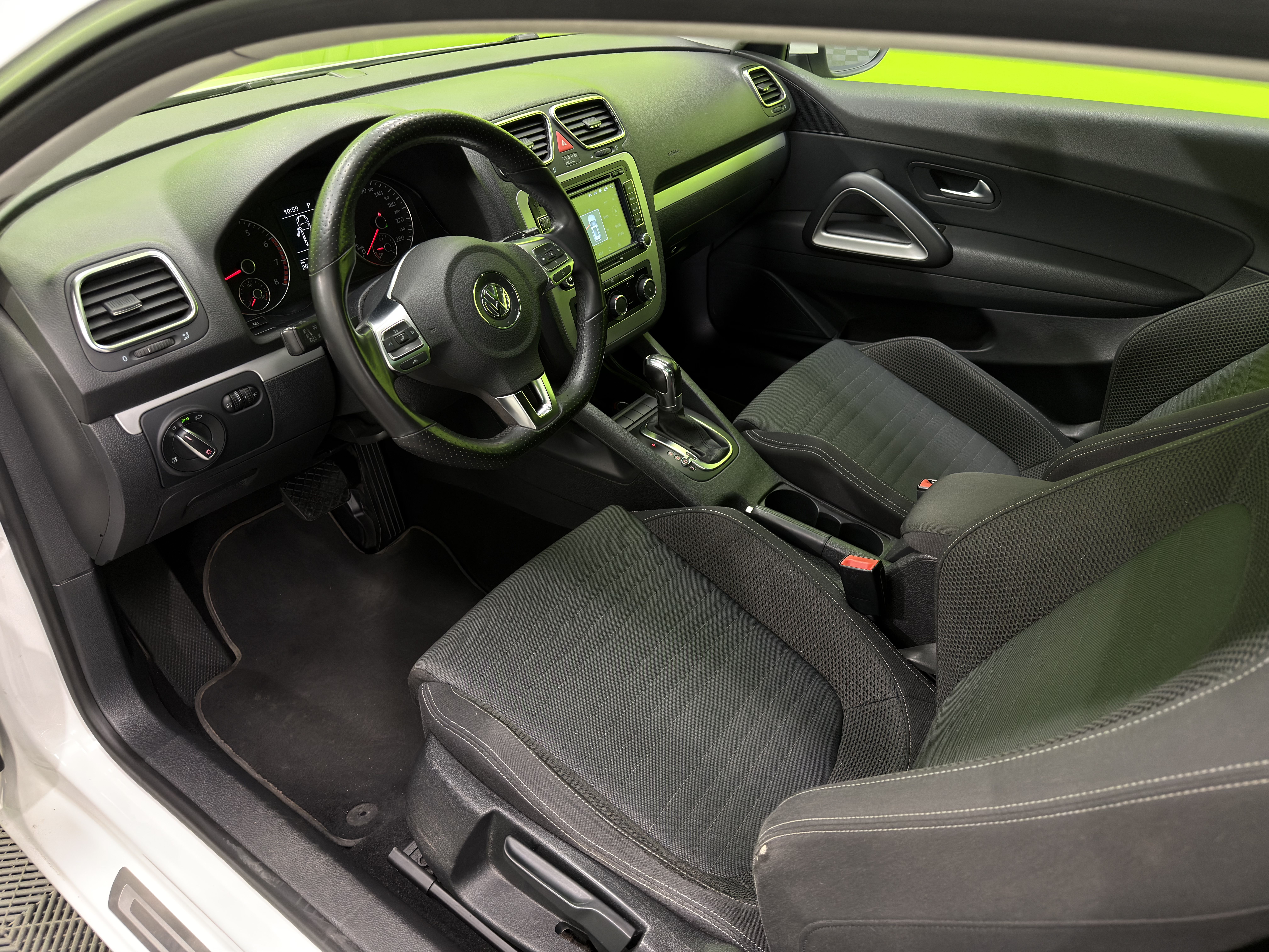 Volkswagen Scirocco 2011