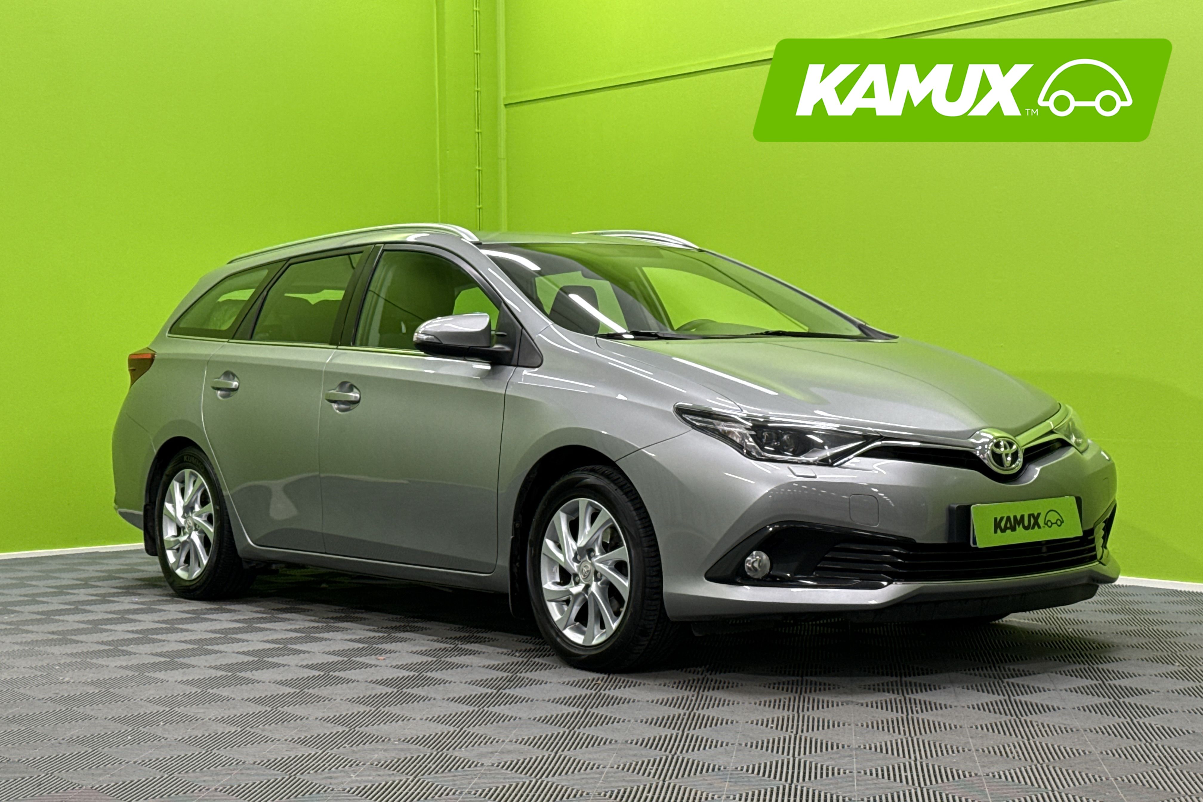 Toyota Auris 2015