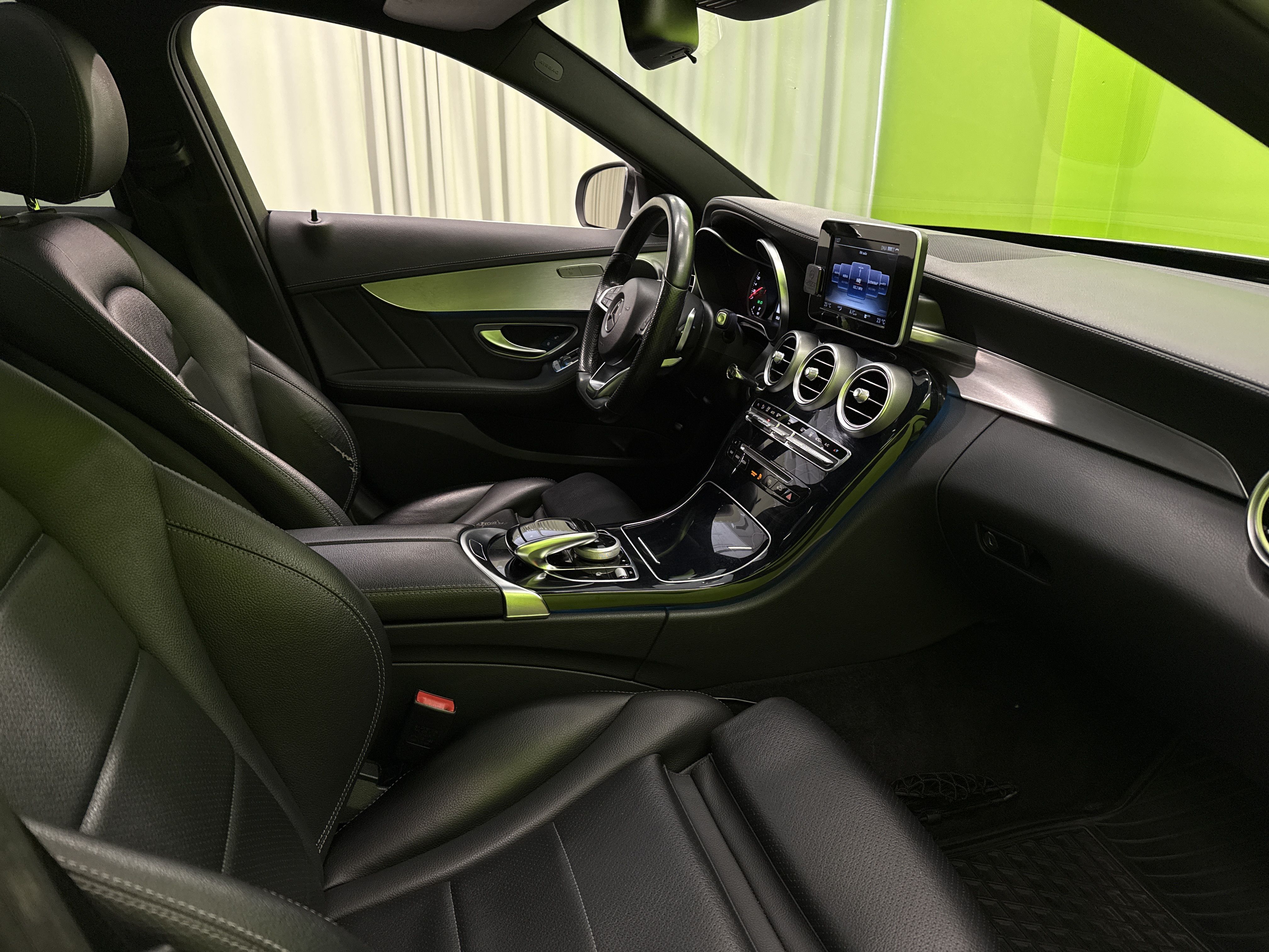 Mercedes-Benz C 2015