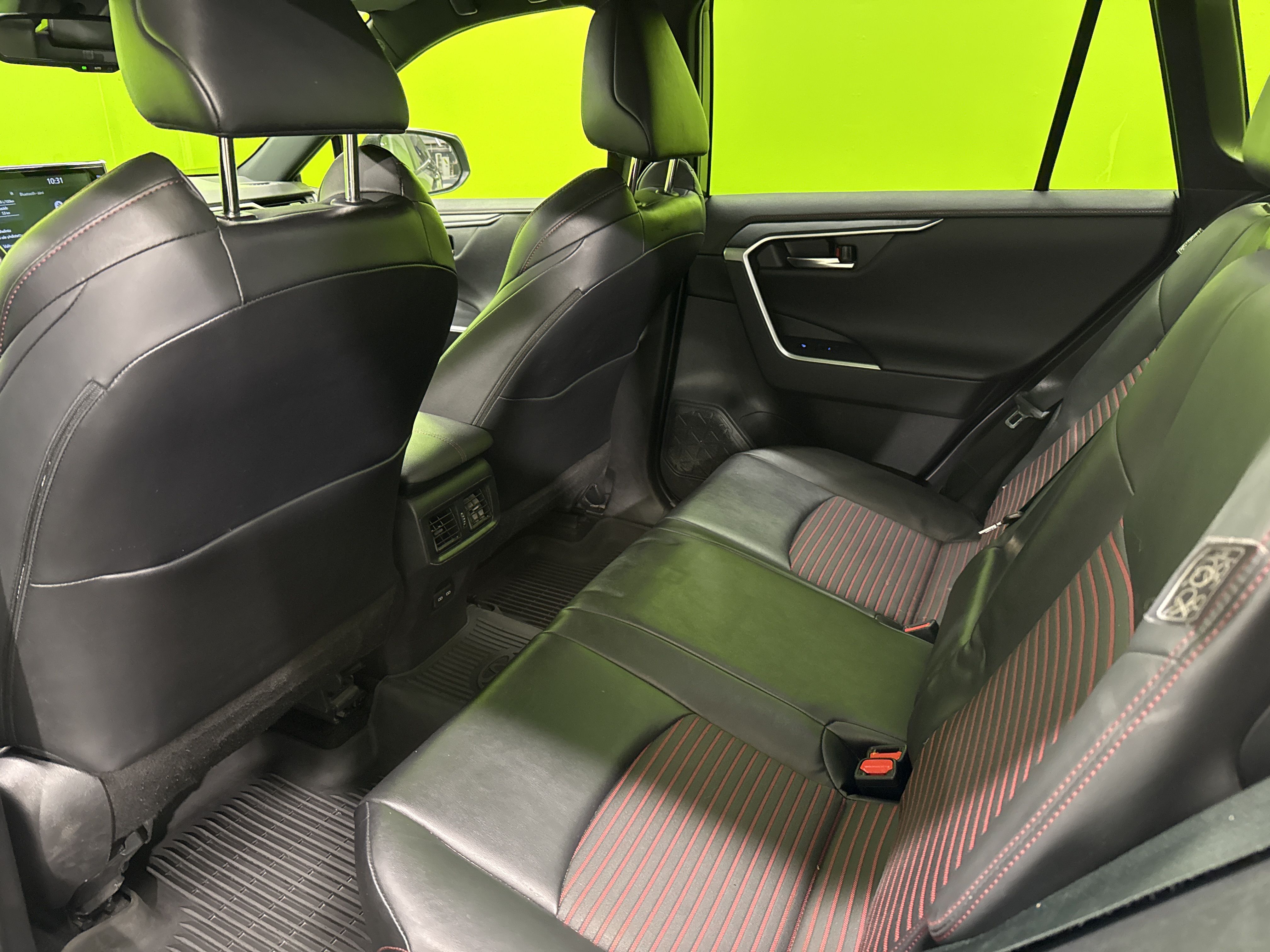 Toyota RAV4 Plug-In 2022