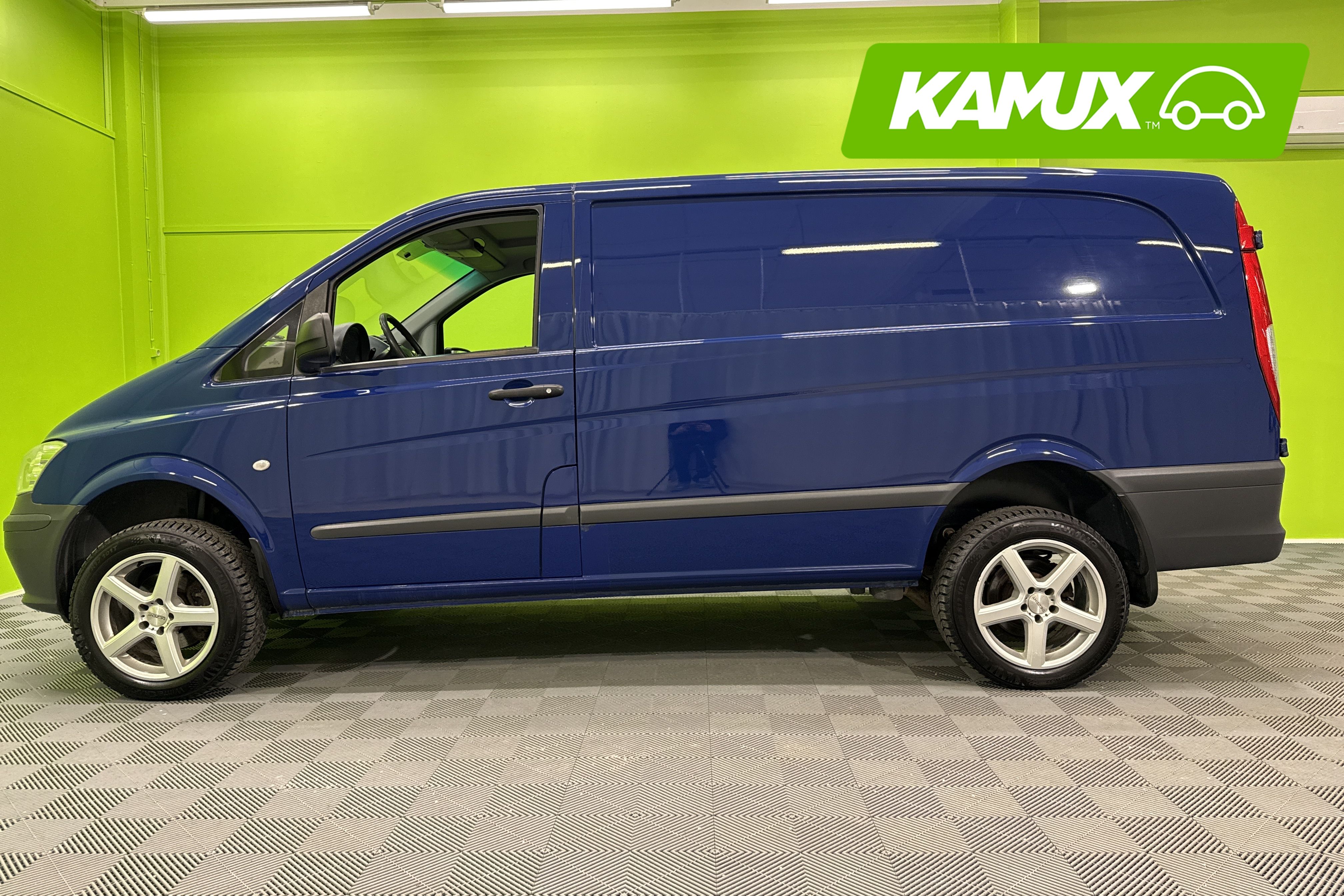 Mercedes-Benz Vito 2012