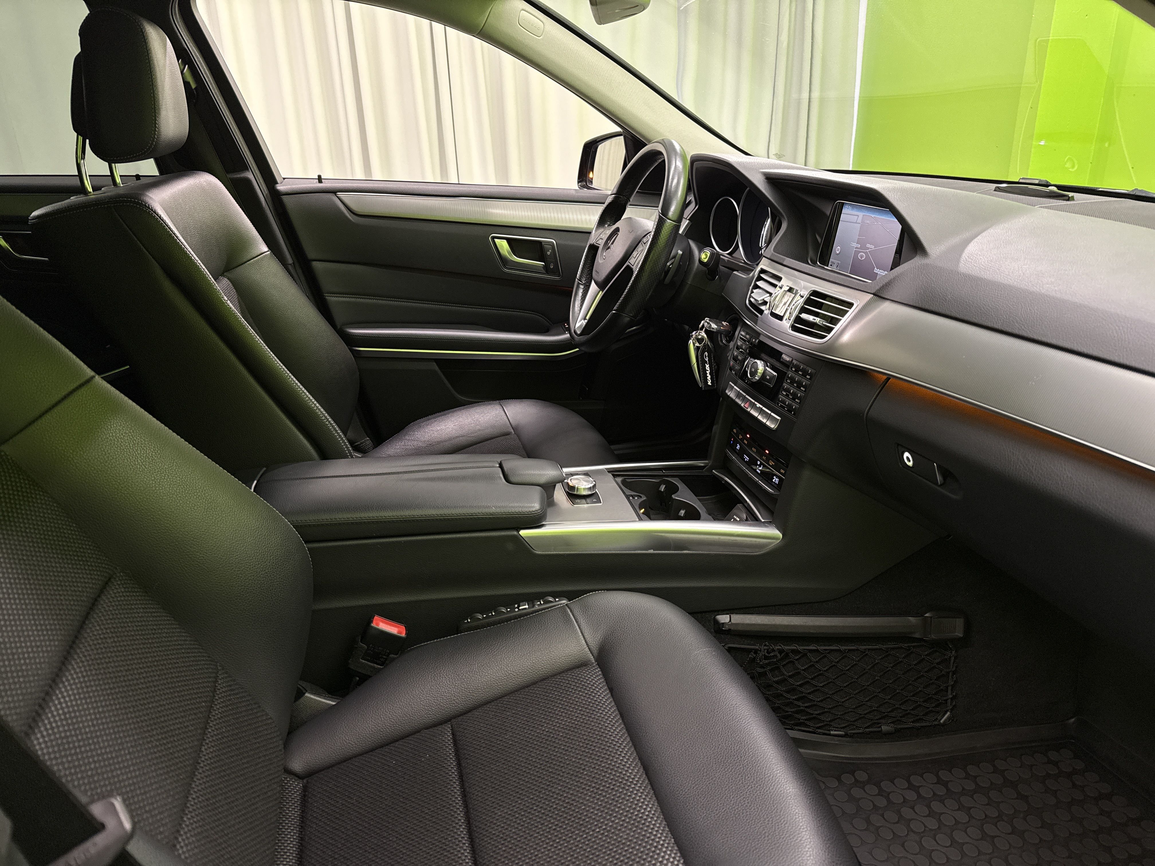 Mercedes-Benz E 2015