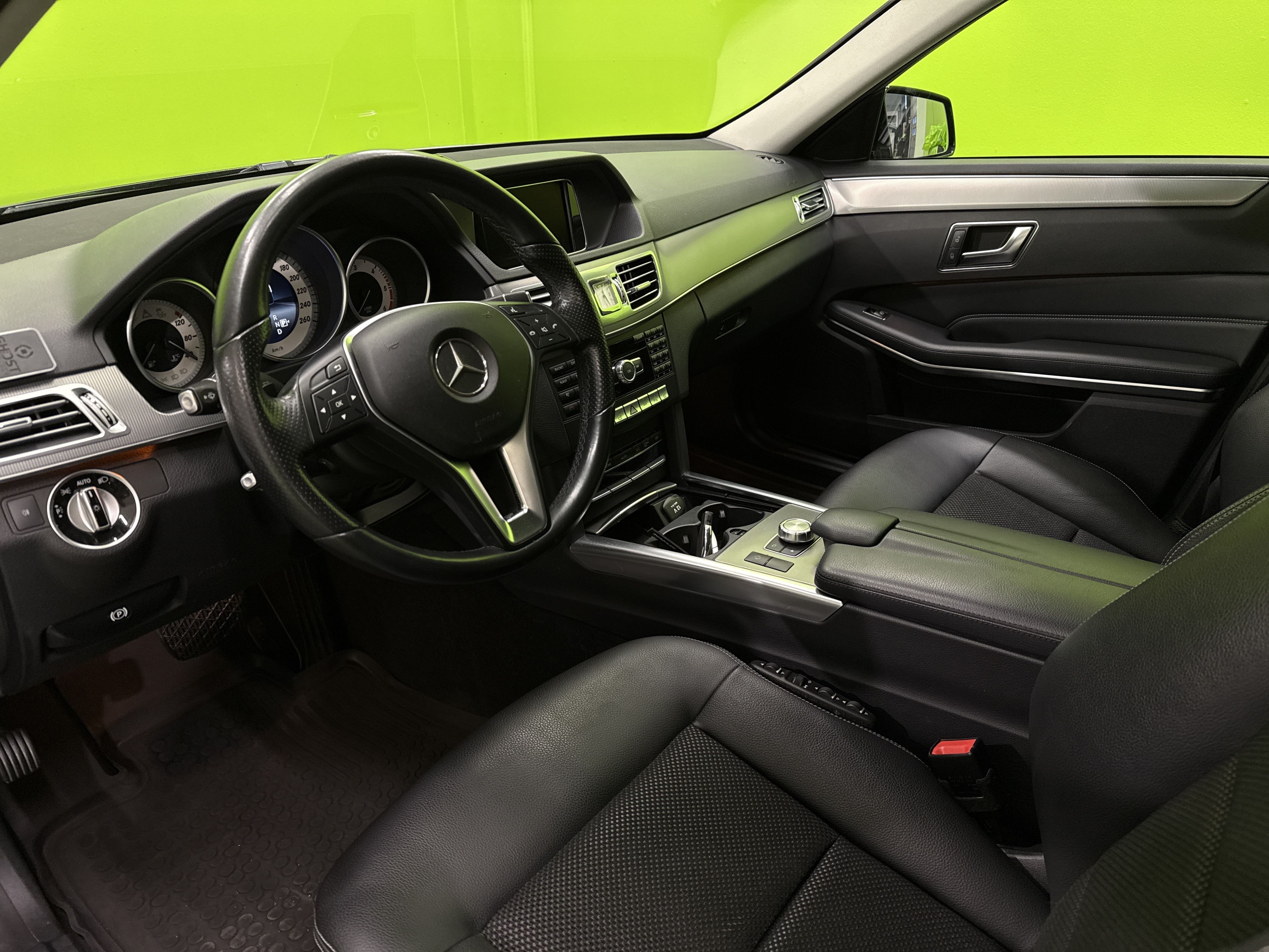 Mercedes-Benz E 2015