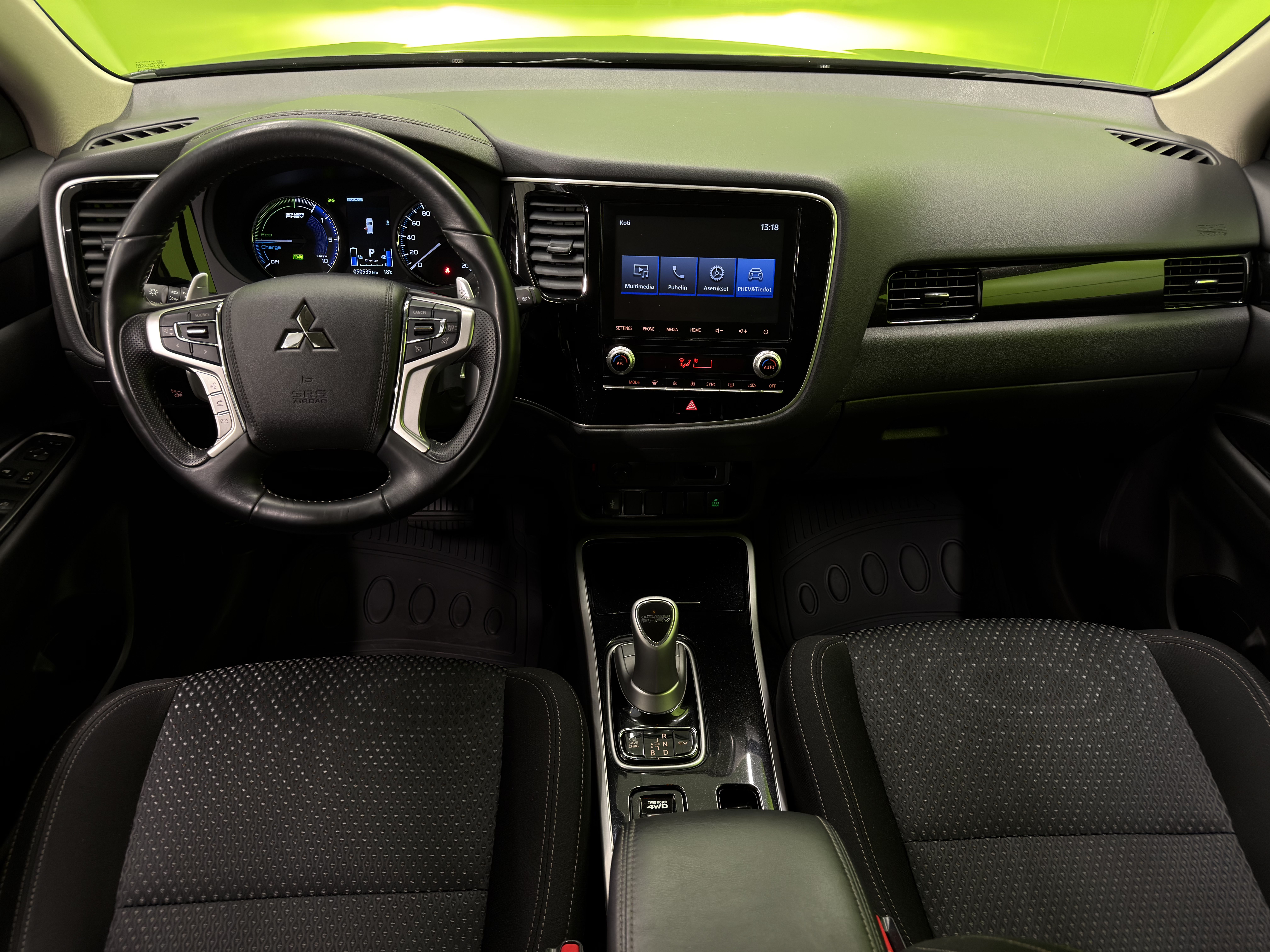 Mitsubishi Outlander PHEV 2020
