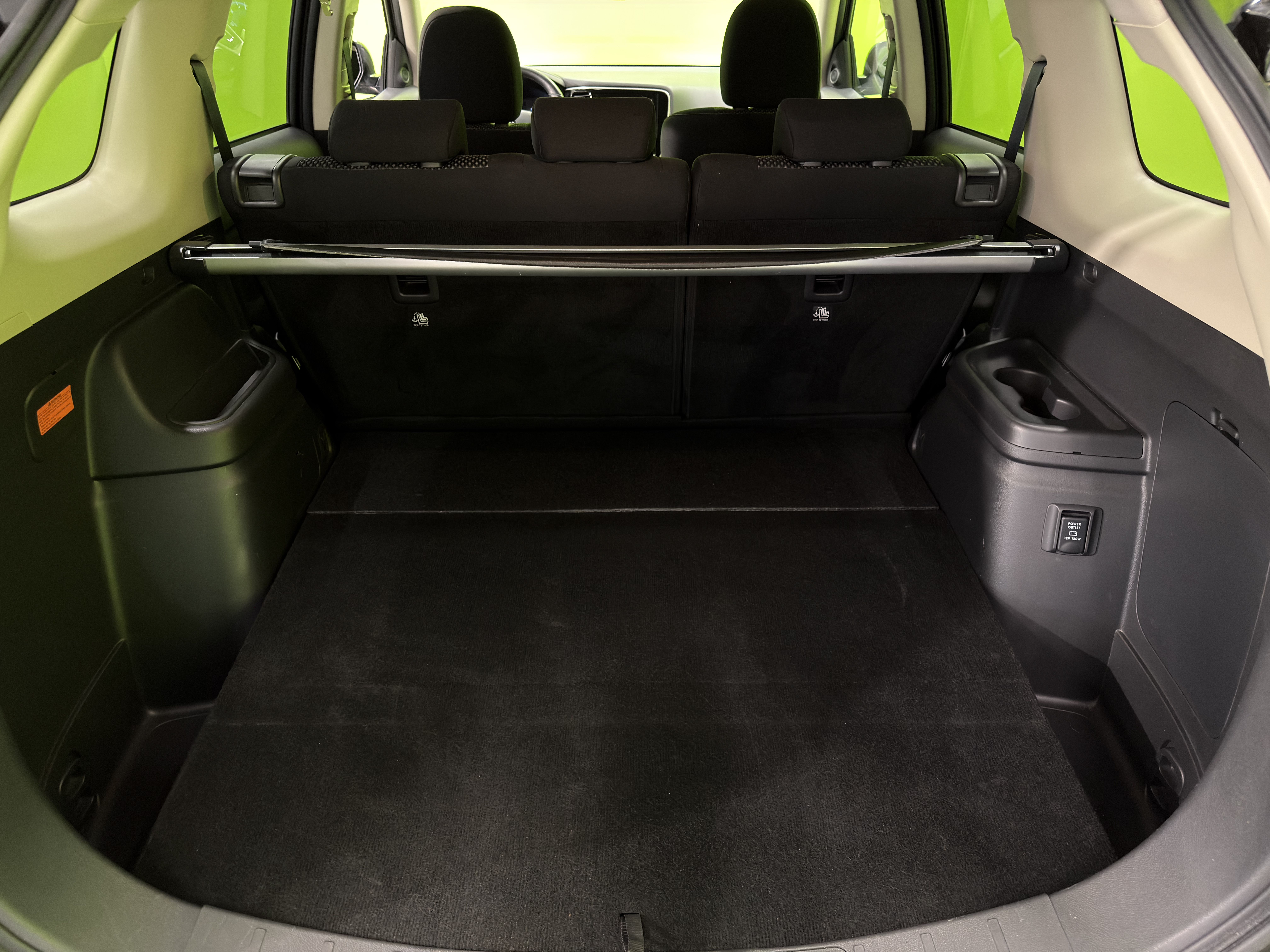 Mitsubishi Outlander PHEV 2020