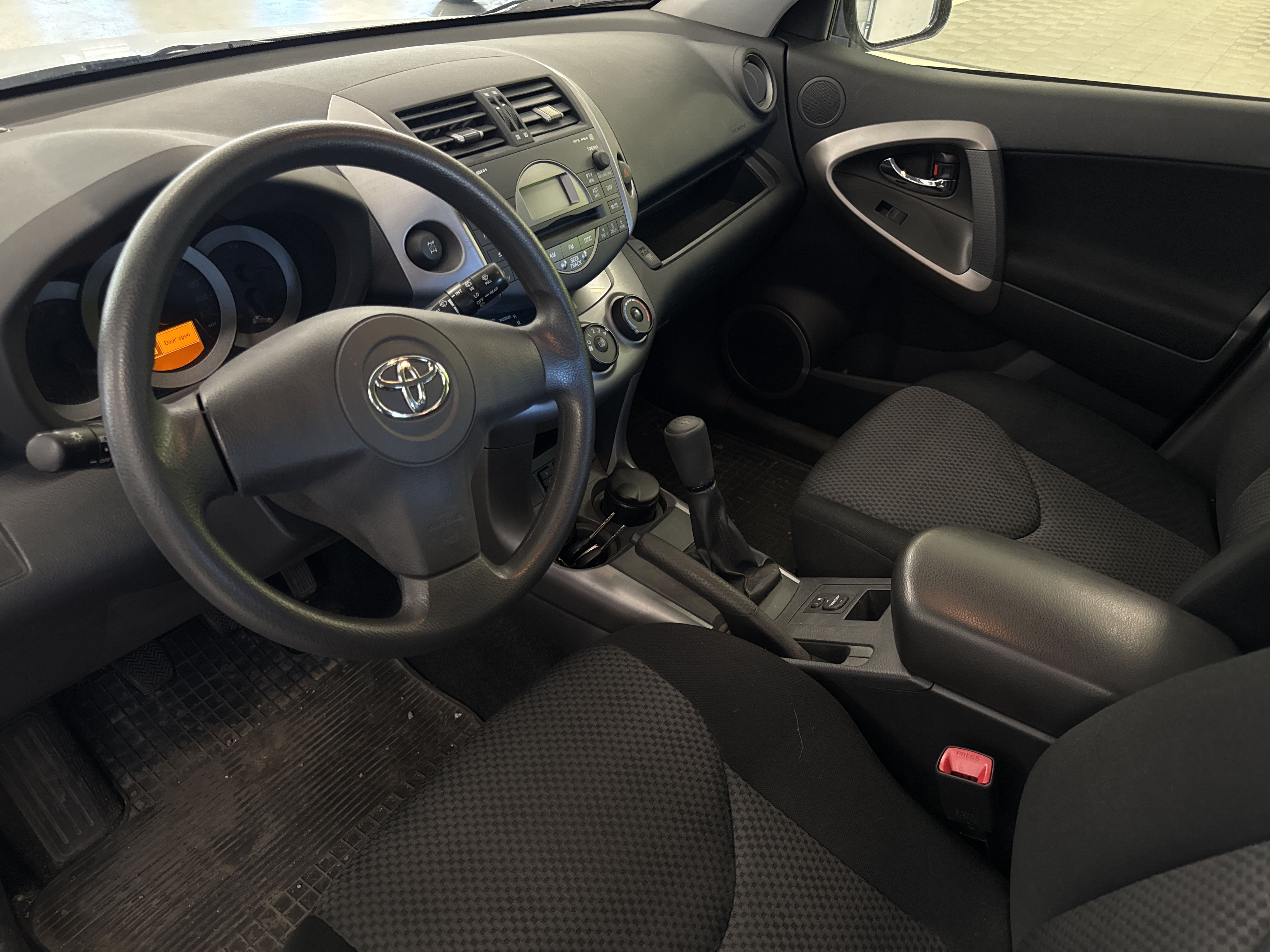 Toyota RAV4 2009