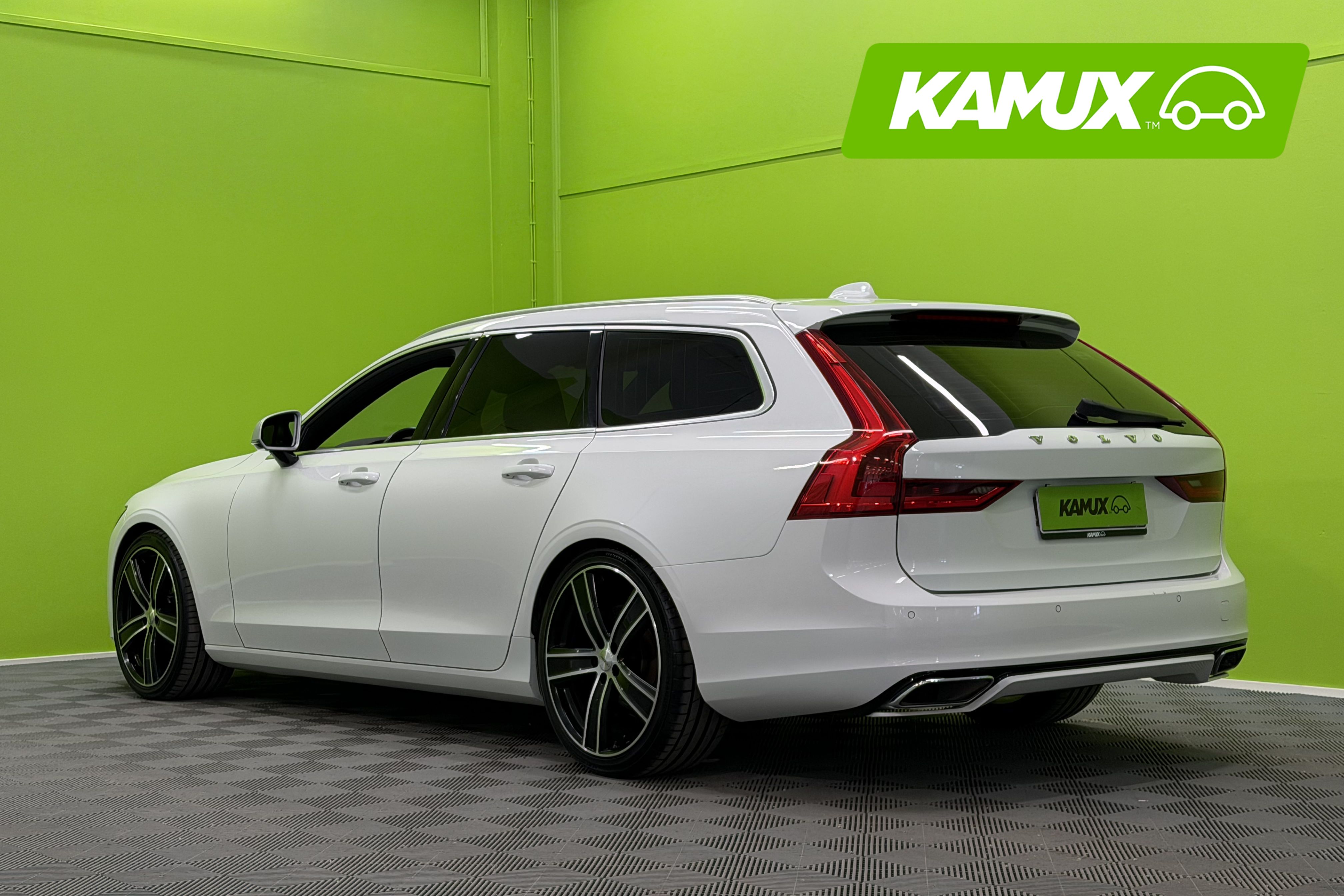 Volvo V90 2017