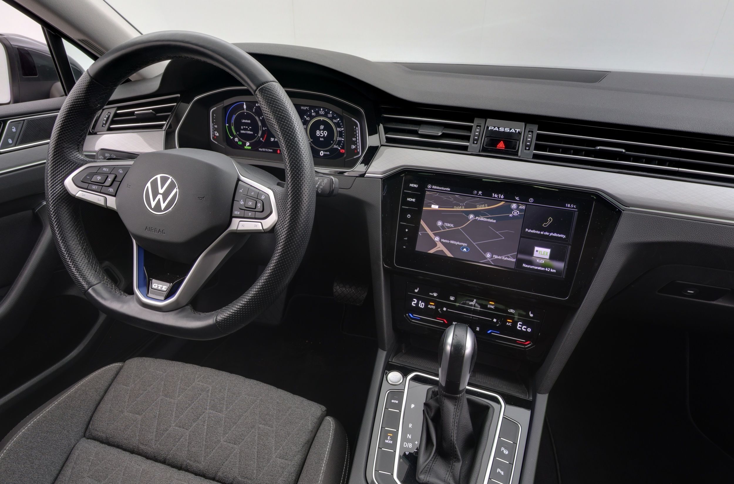 Volkswagen Passat 2023