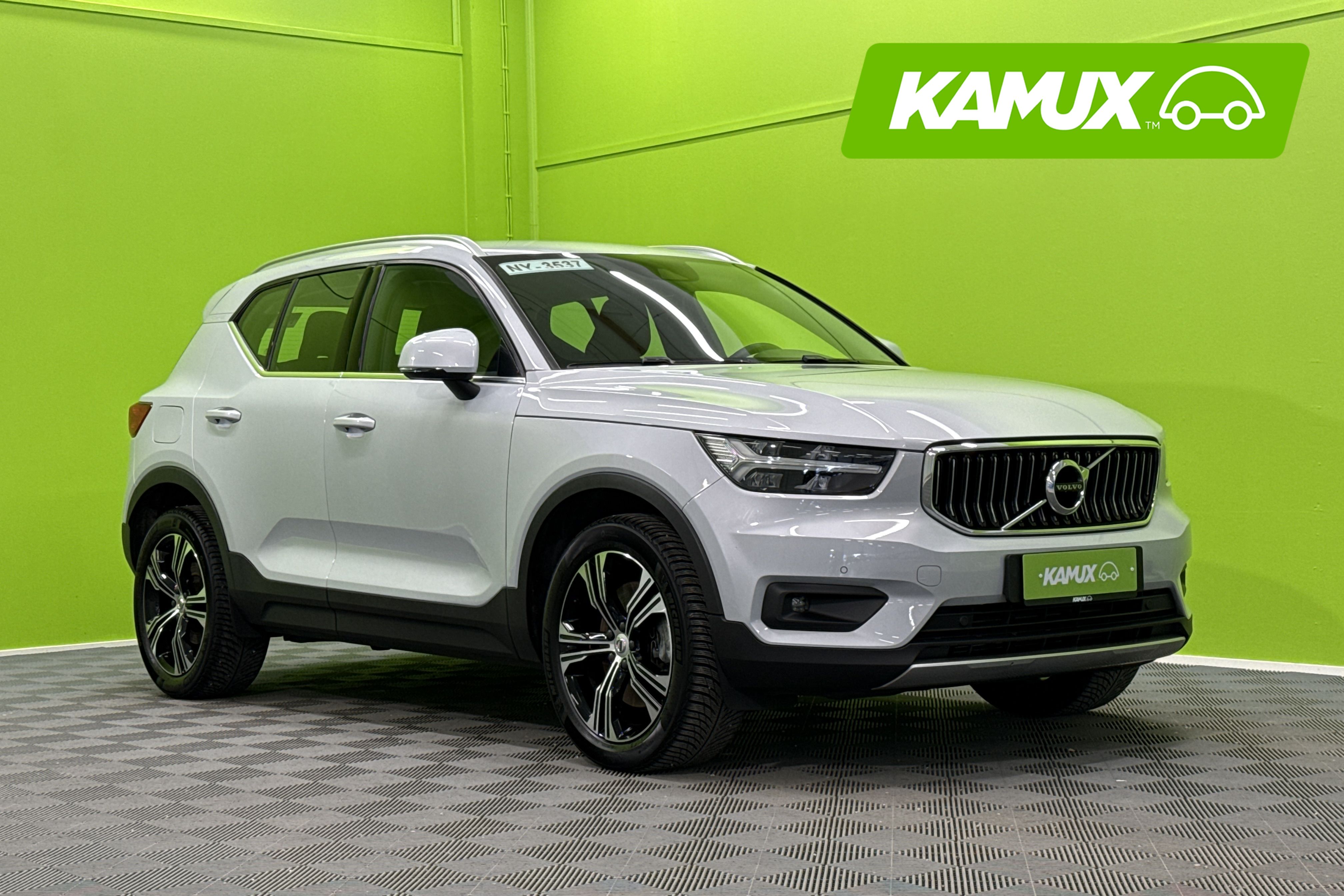 Volvo XC40 2021