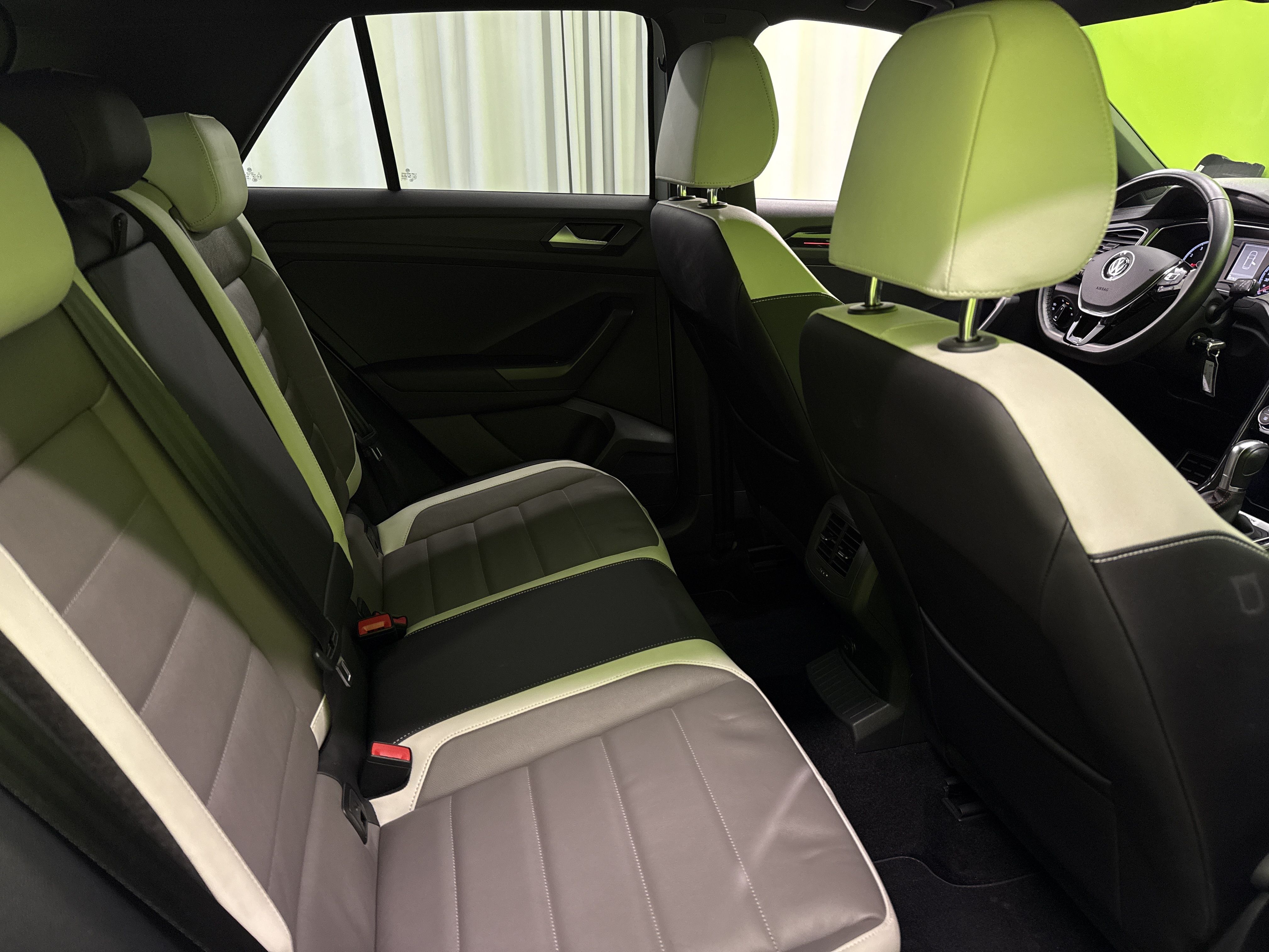 Volkswagen T-Roc 2019