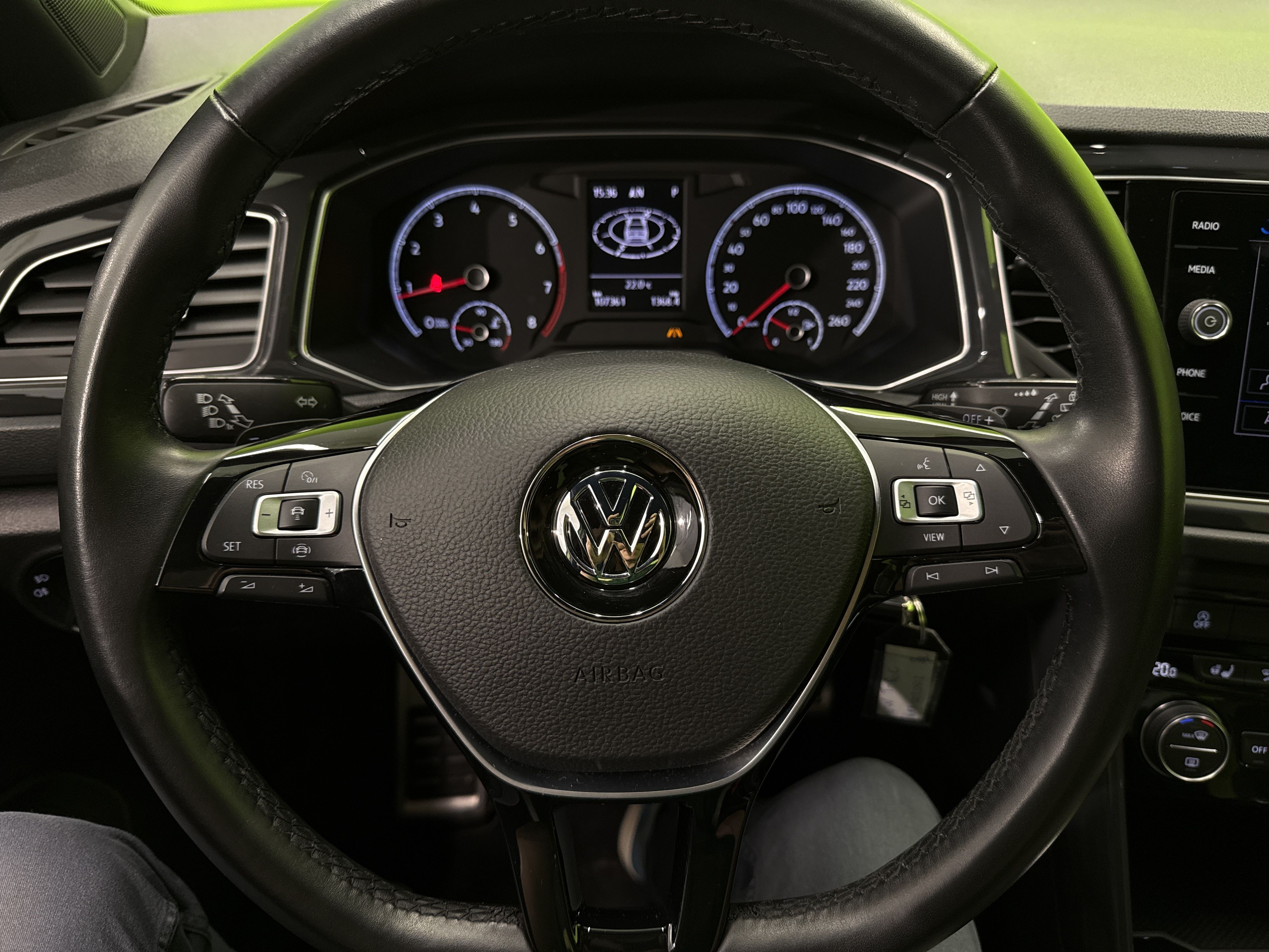Volkswagen T-Roc 2019