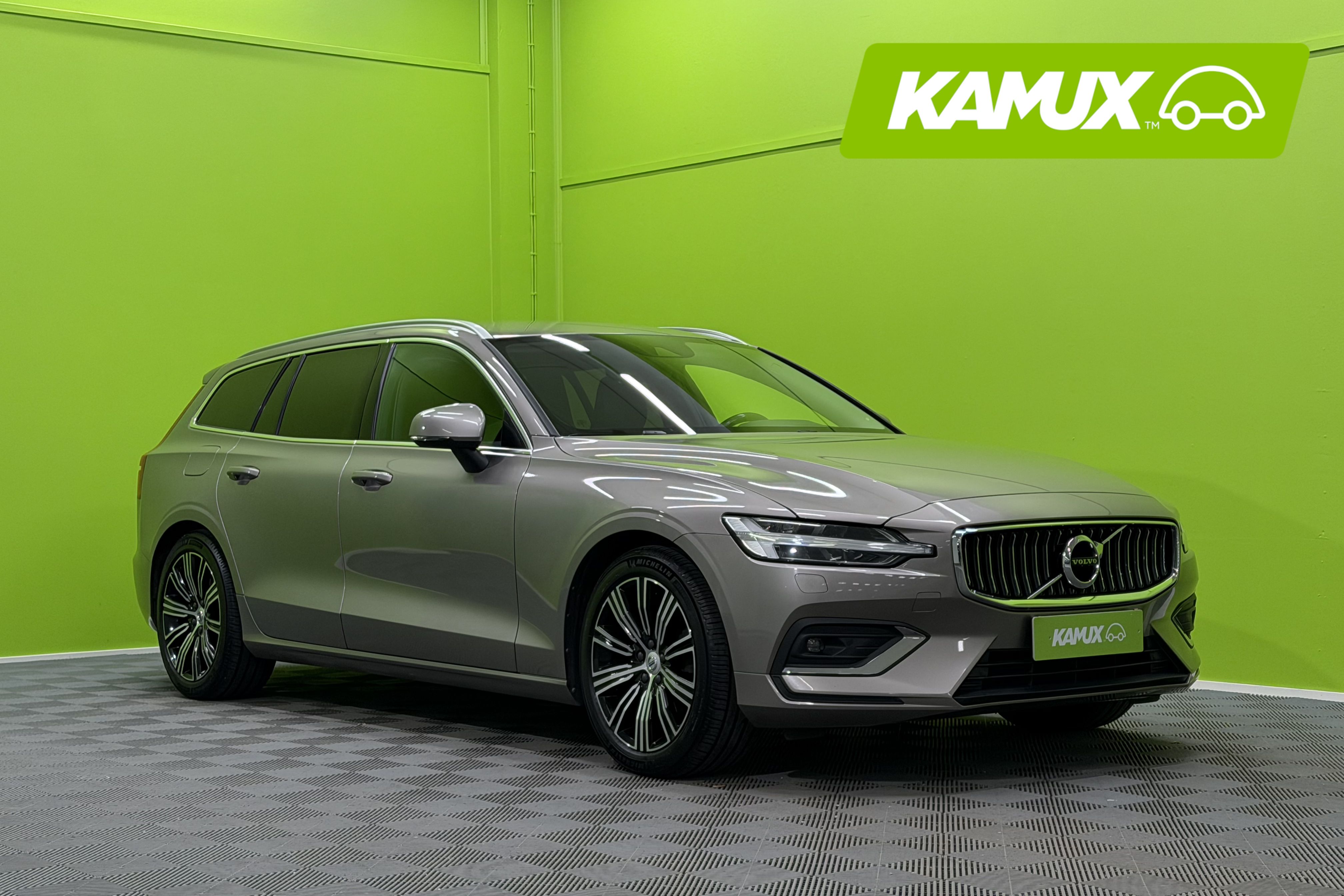 Volvo V60 2022