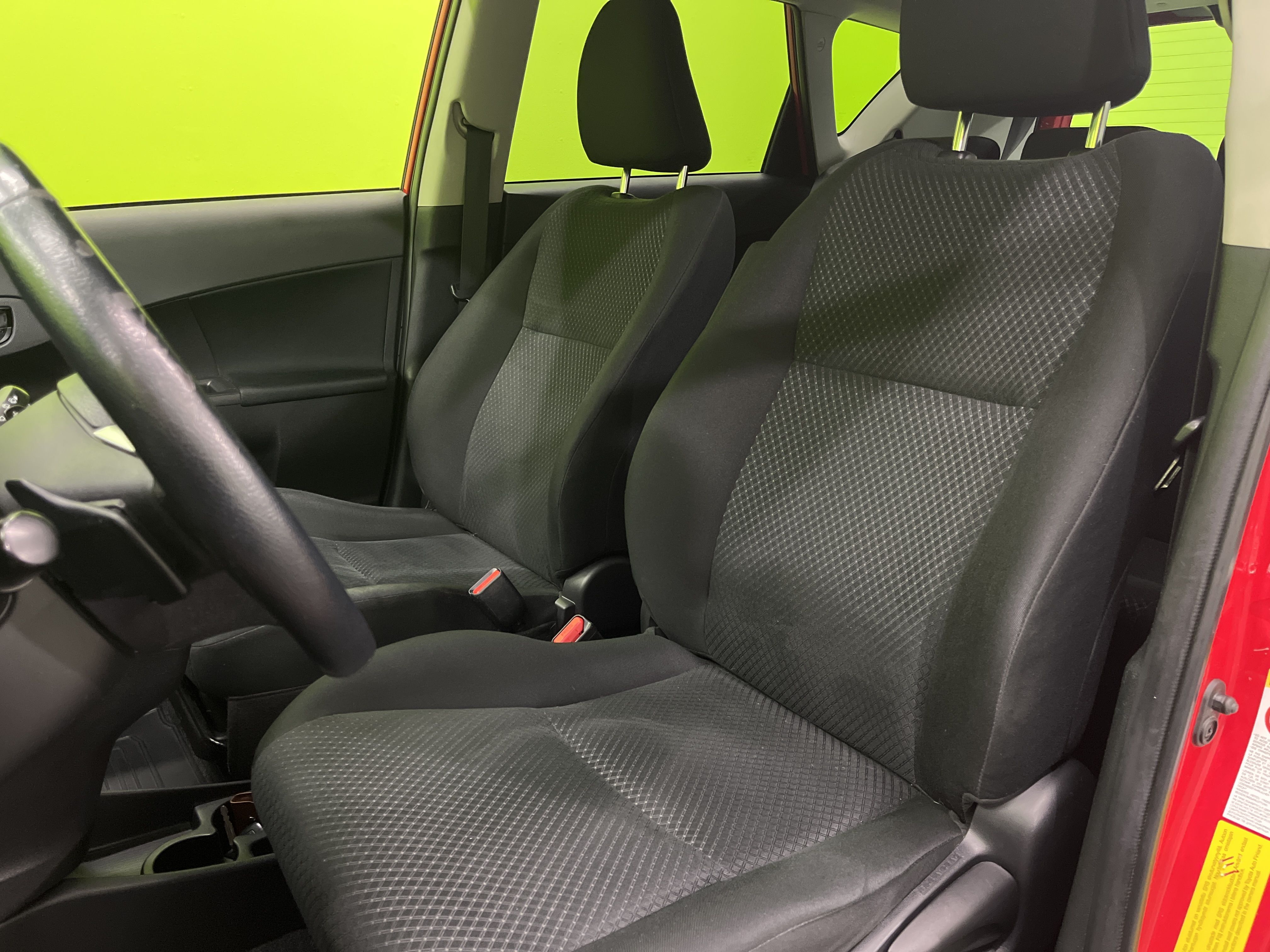 Toyota Verso-S 2014