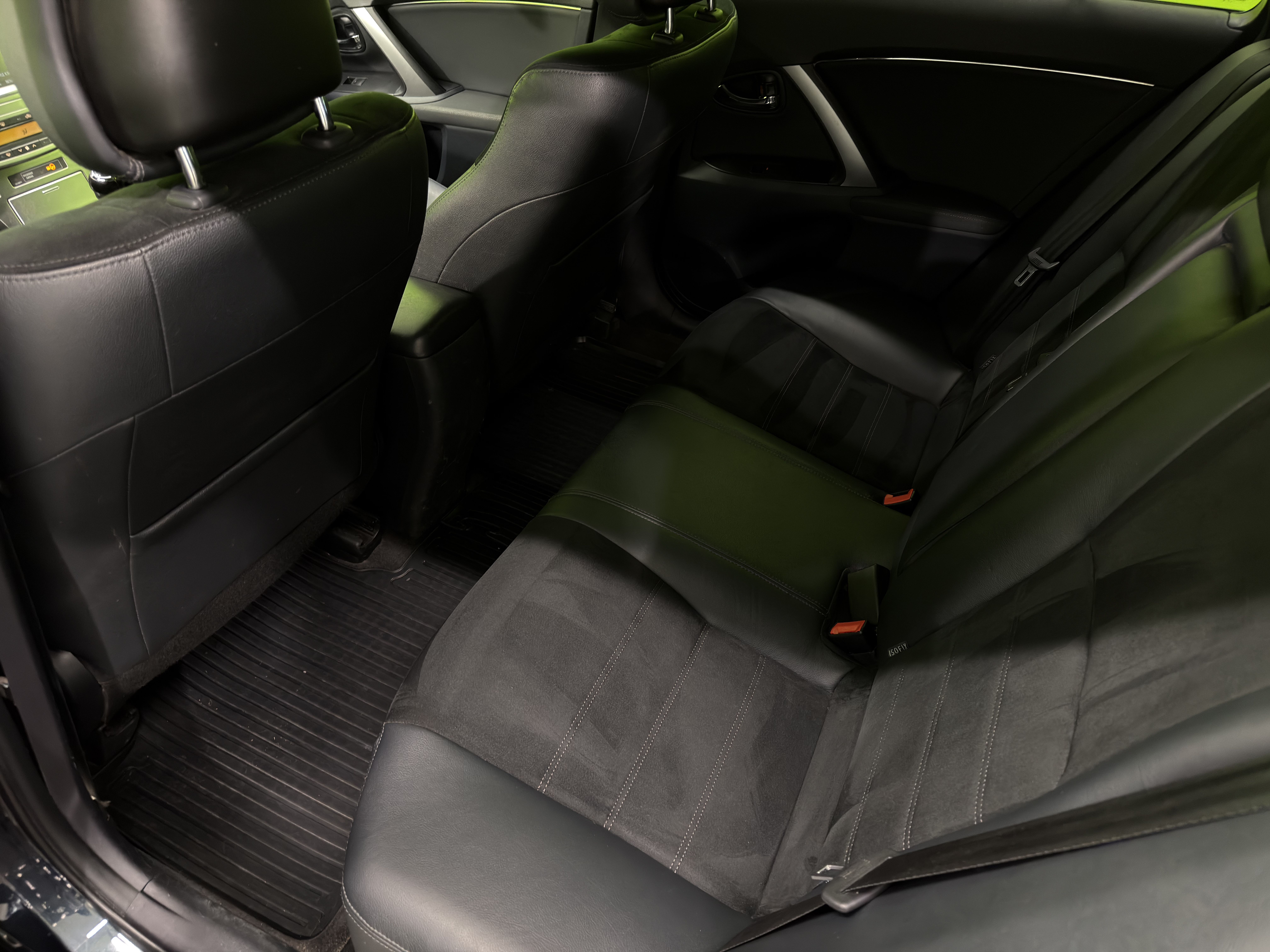 Toyota Avensis 2014