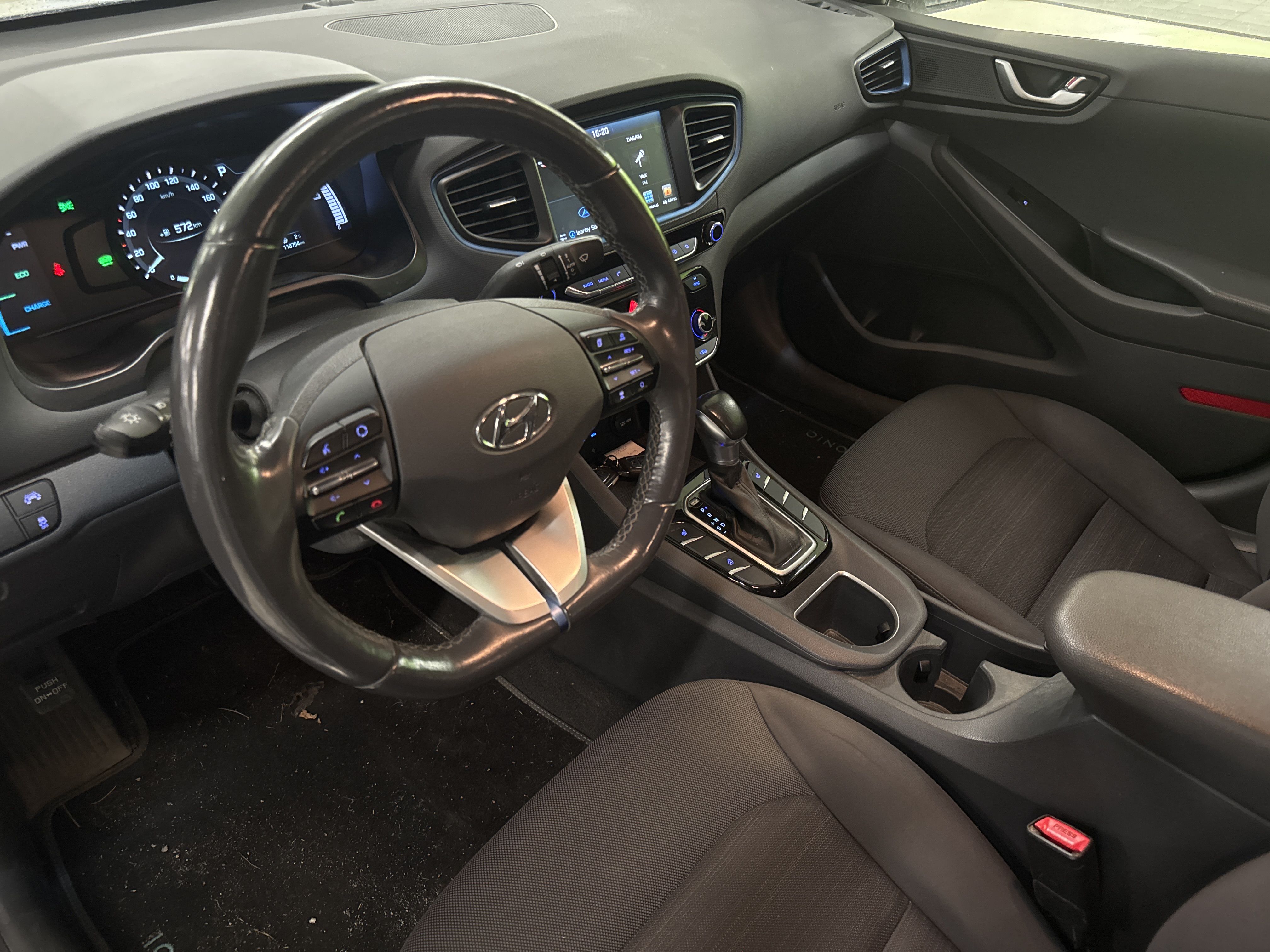 Hyundai Ioniq Hybrid 2018