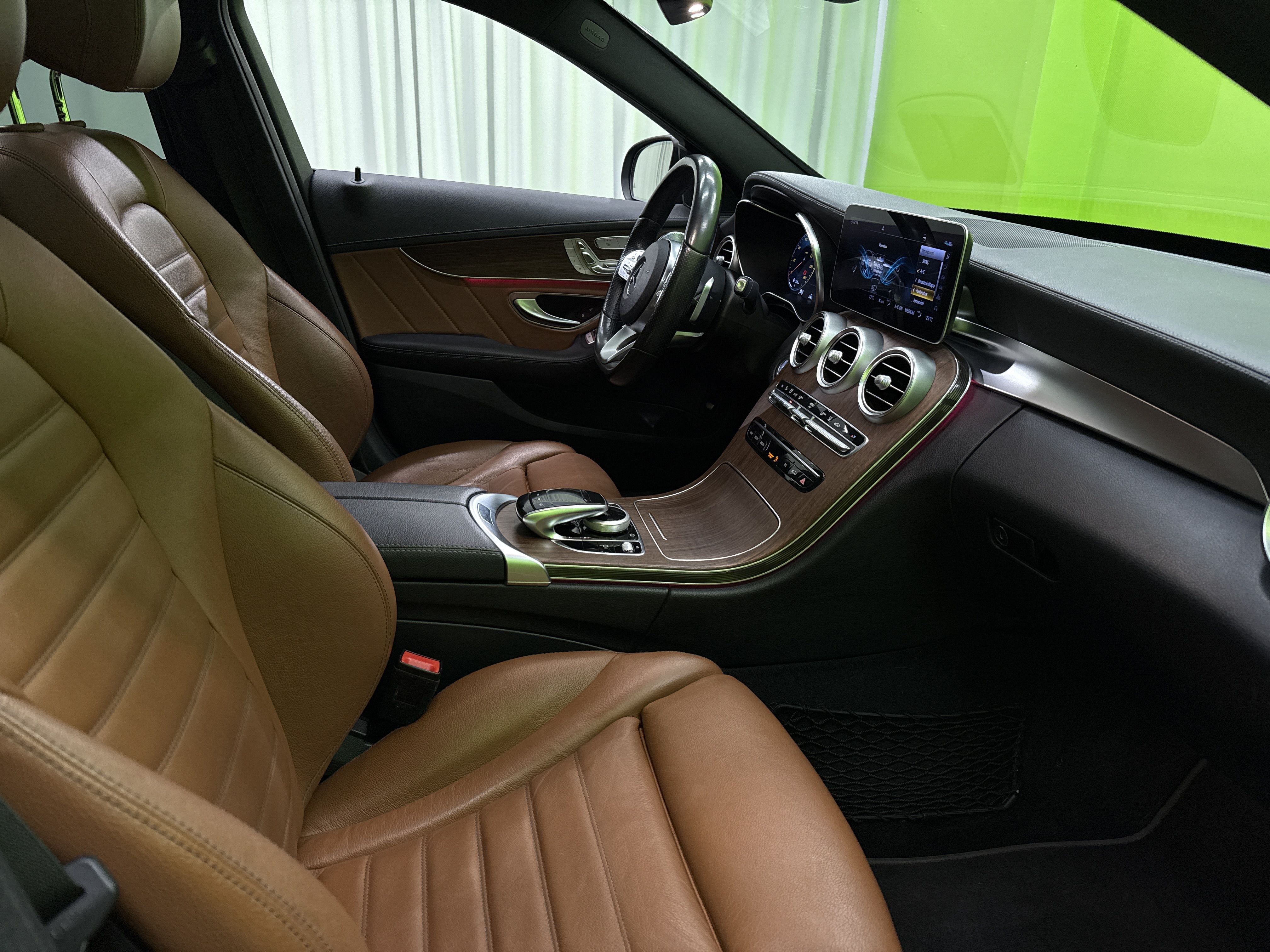 Mercedes-Benz C 2021