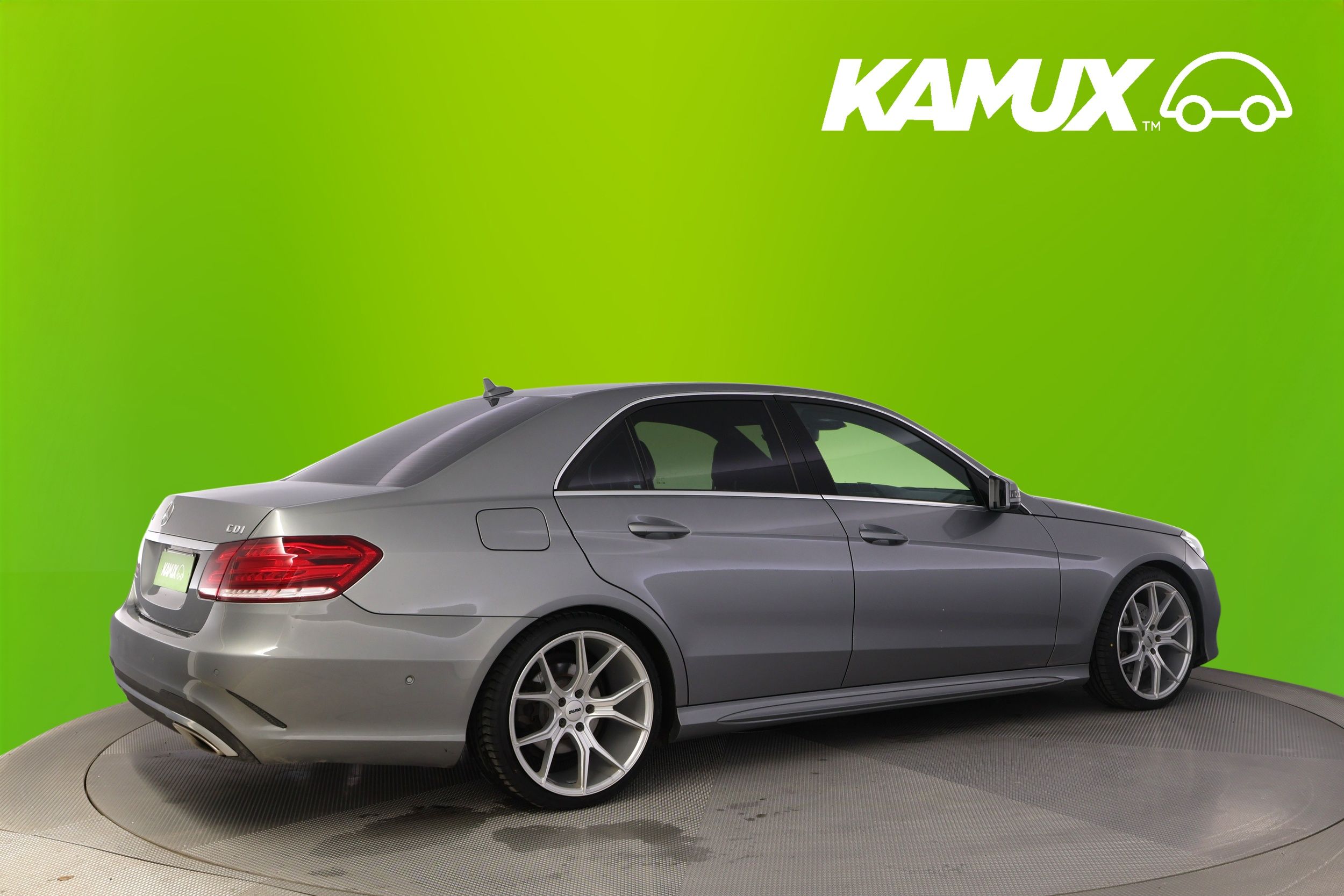Mercedes-Benz E 2013