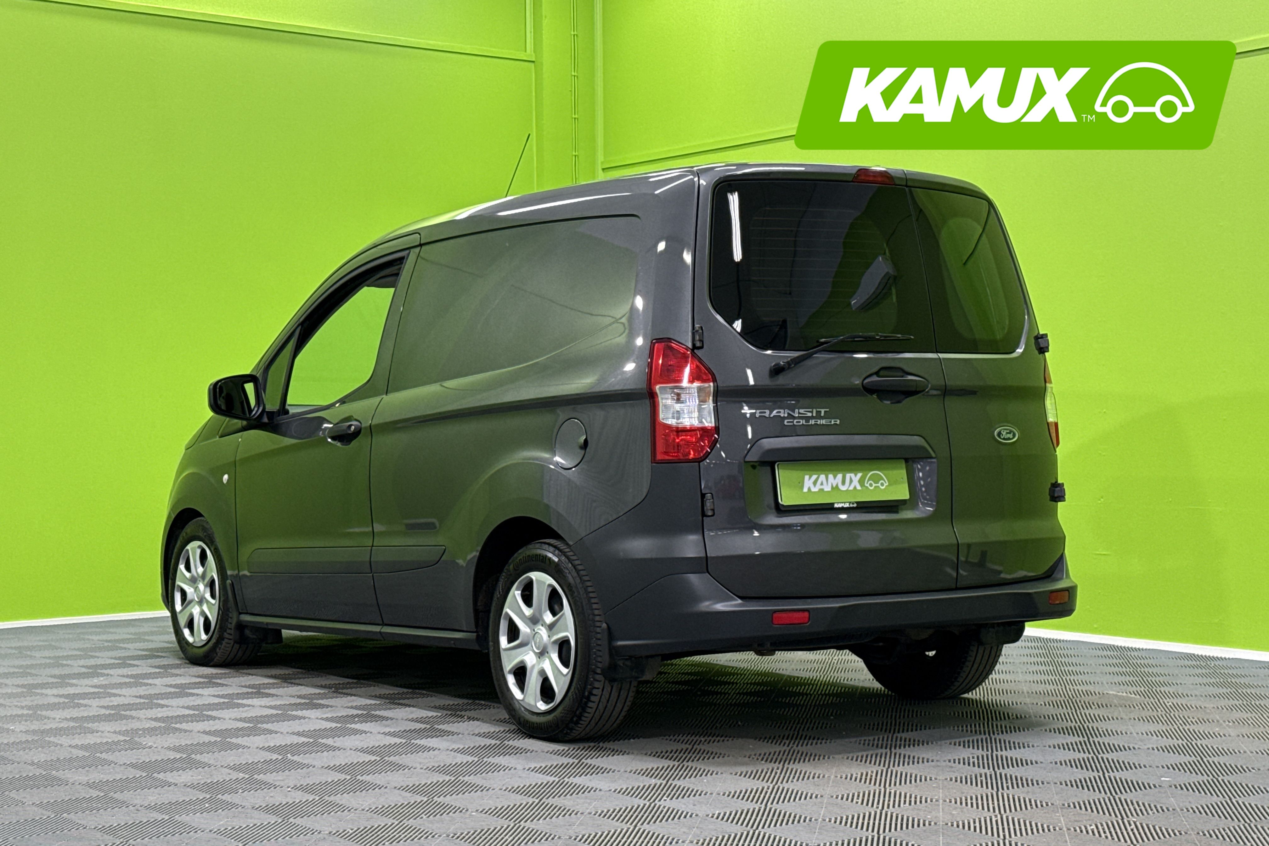 Ford Transit Courier 2021