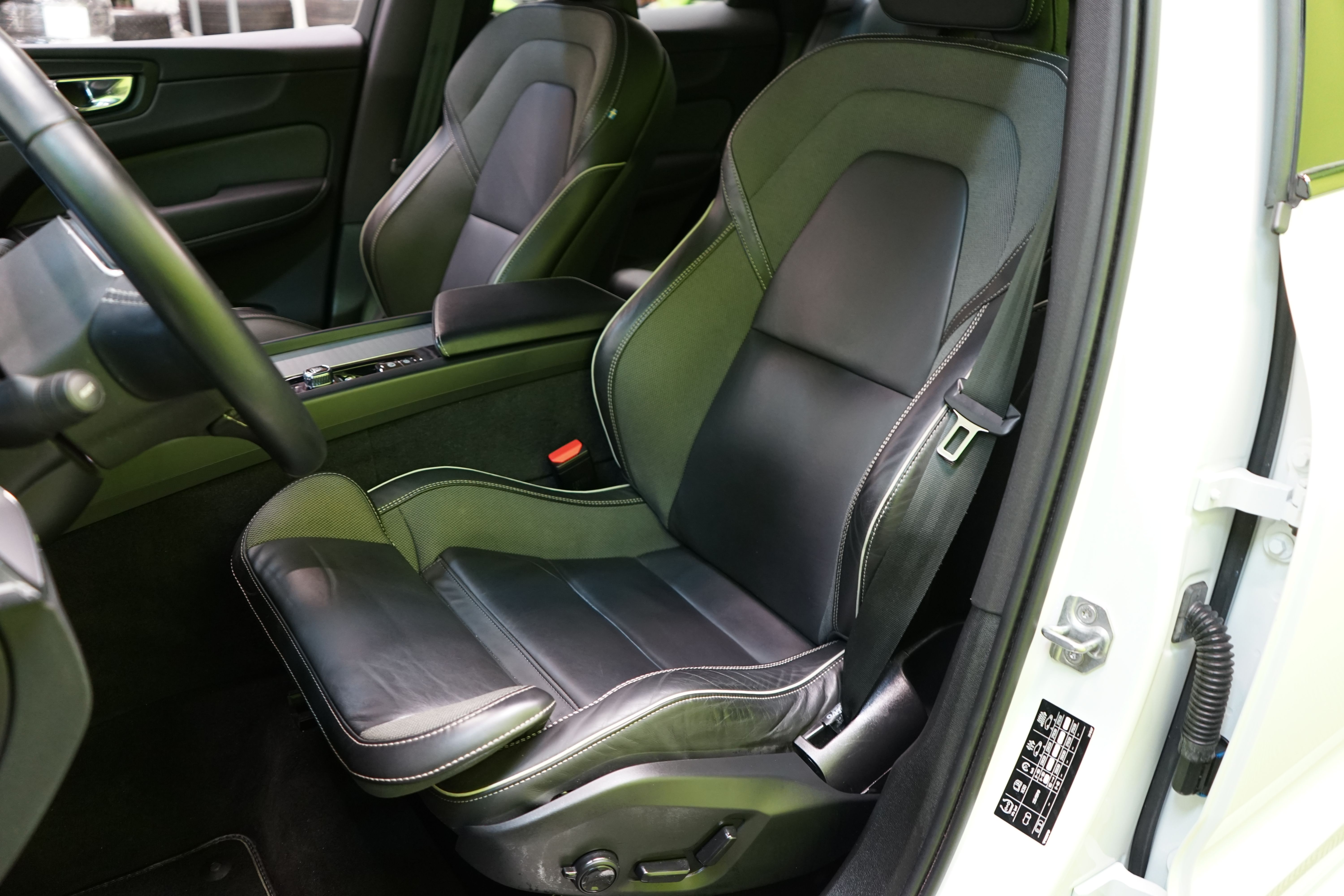 Volvo XC60 2021
