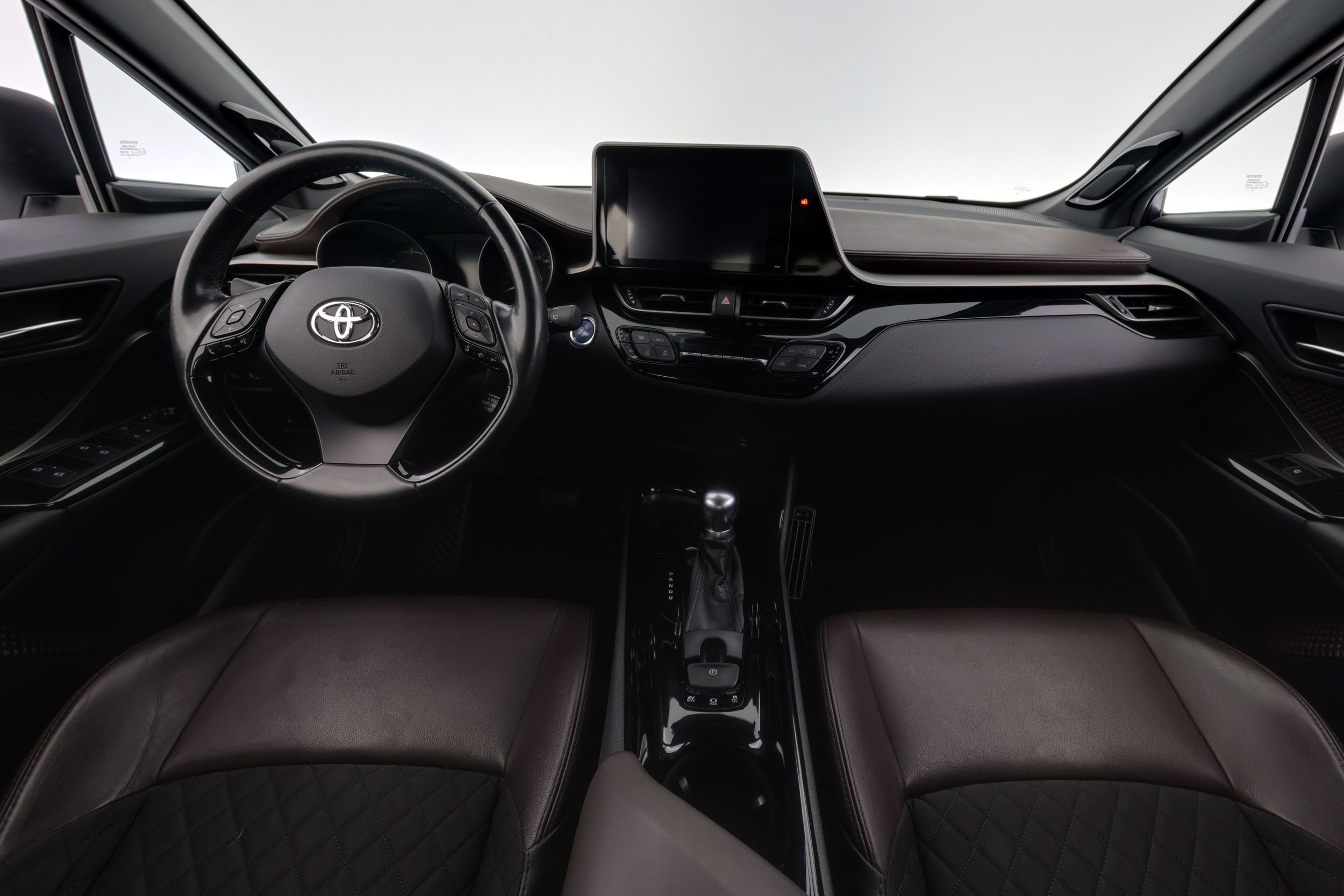 Toyota C-HR 2016