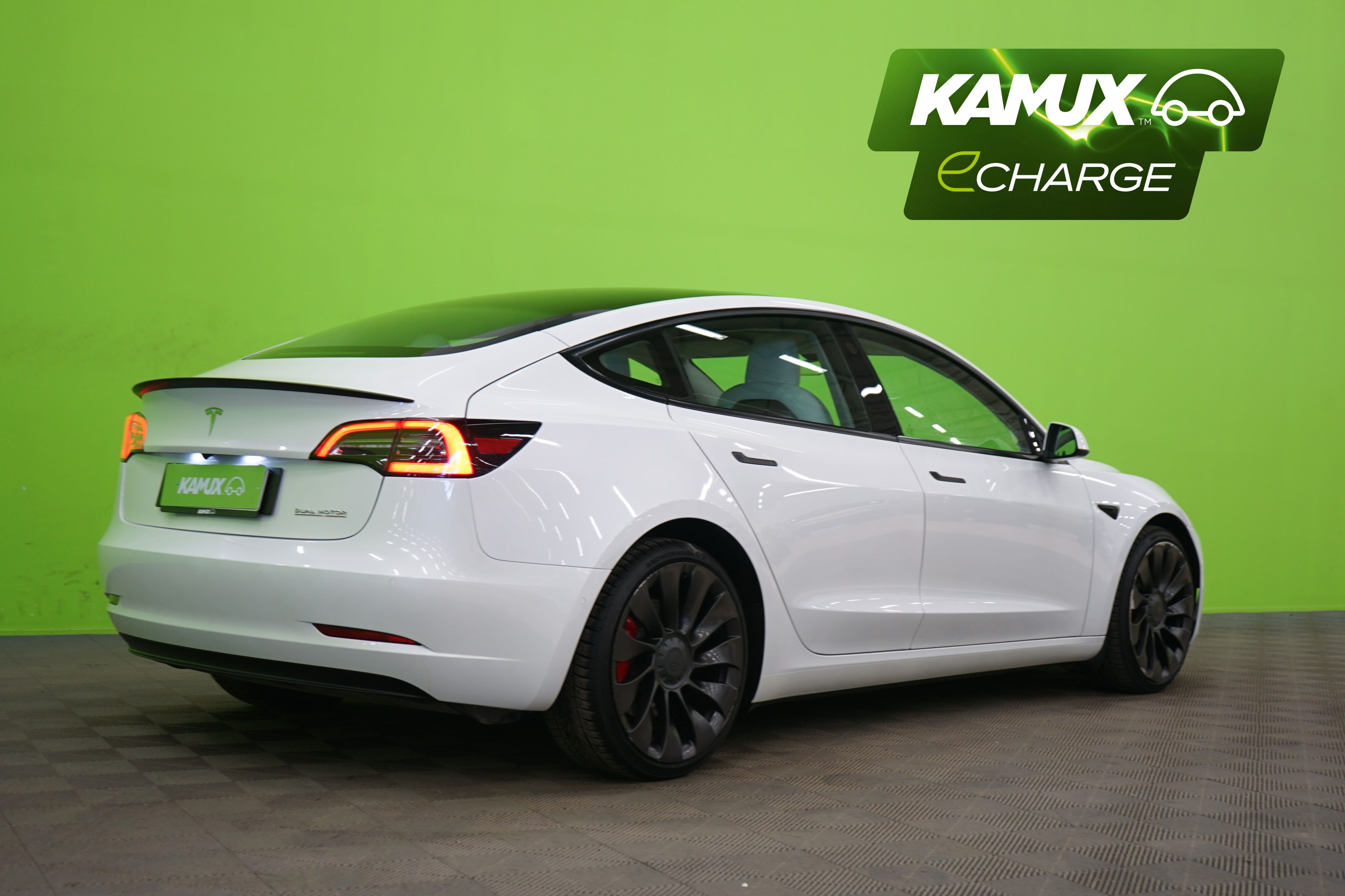 Tesla Model 3 2021