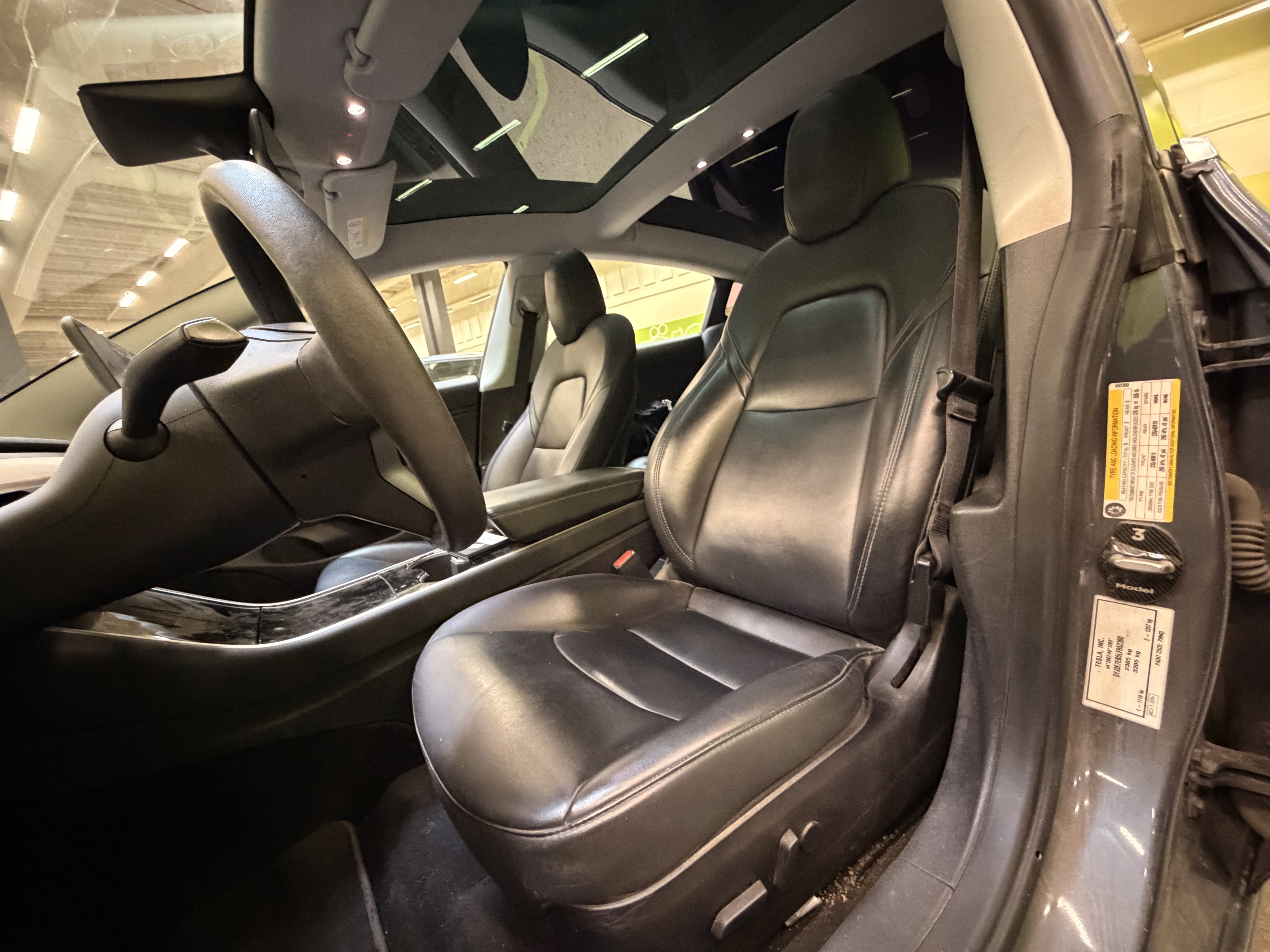 Tesla Model 3 2020