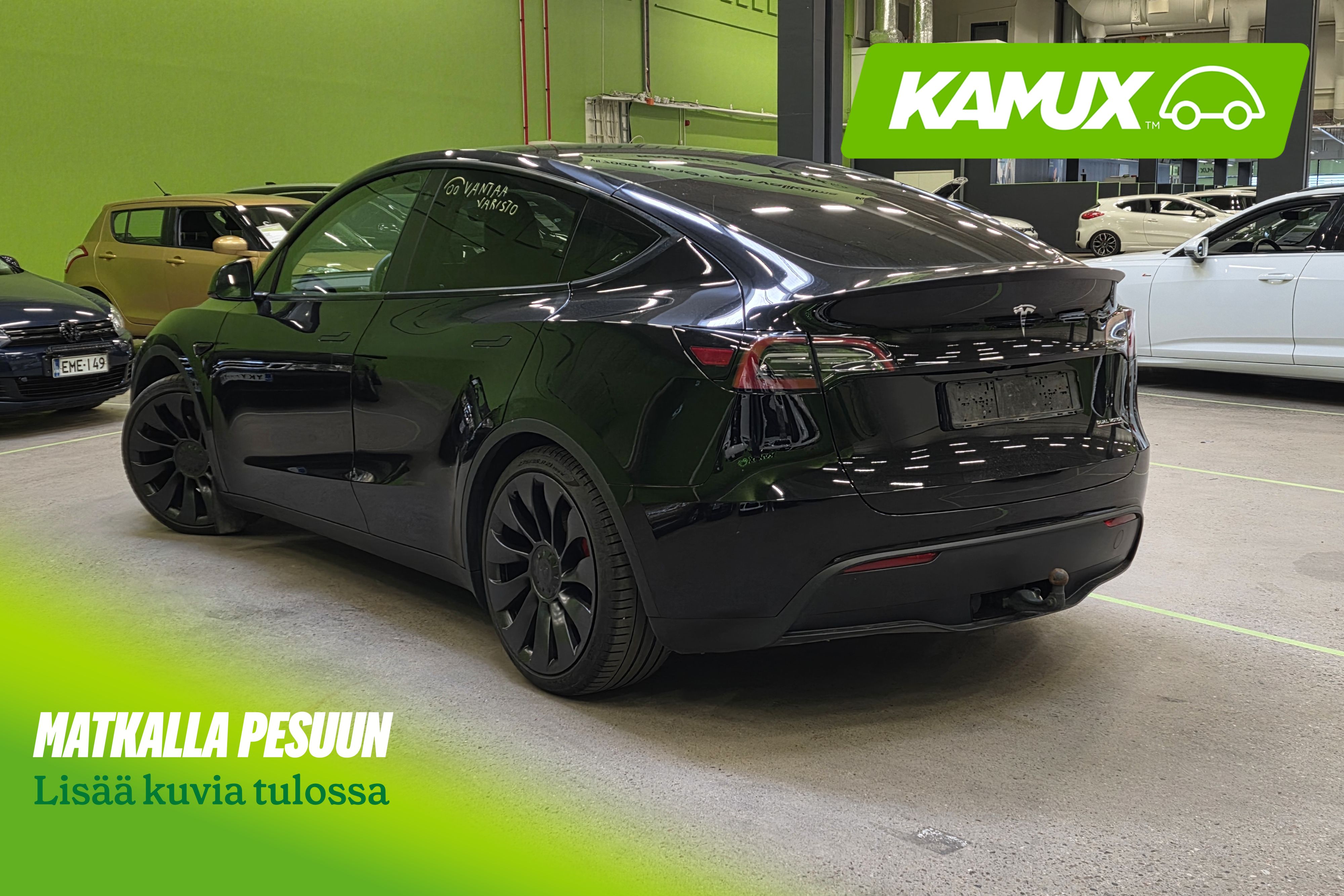 Tesla Model Y 2023