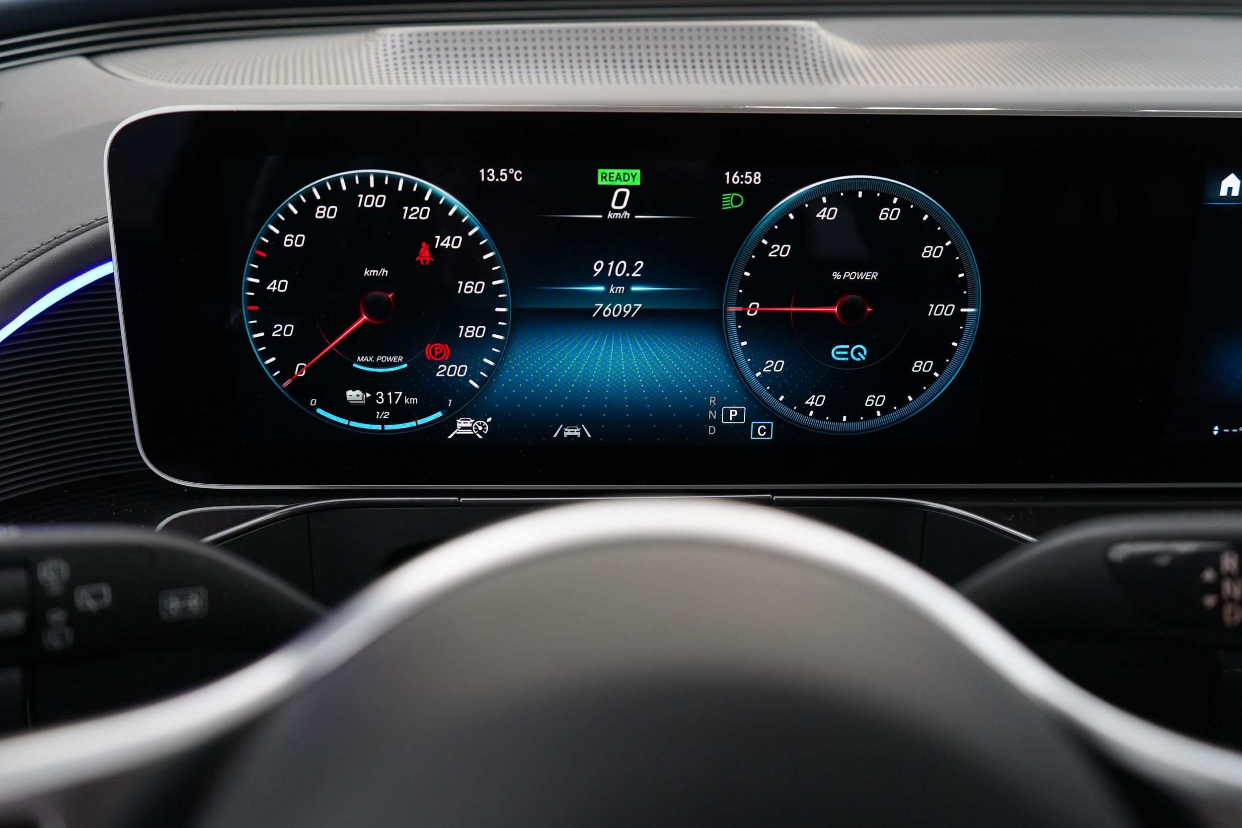 Mercedes-Benz EQC 2020
