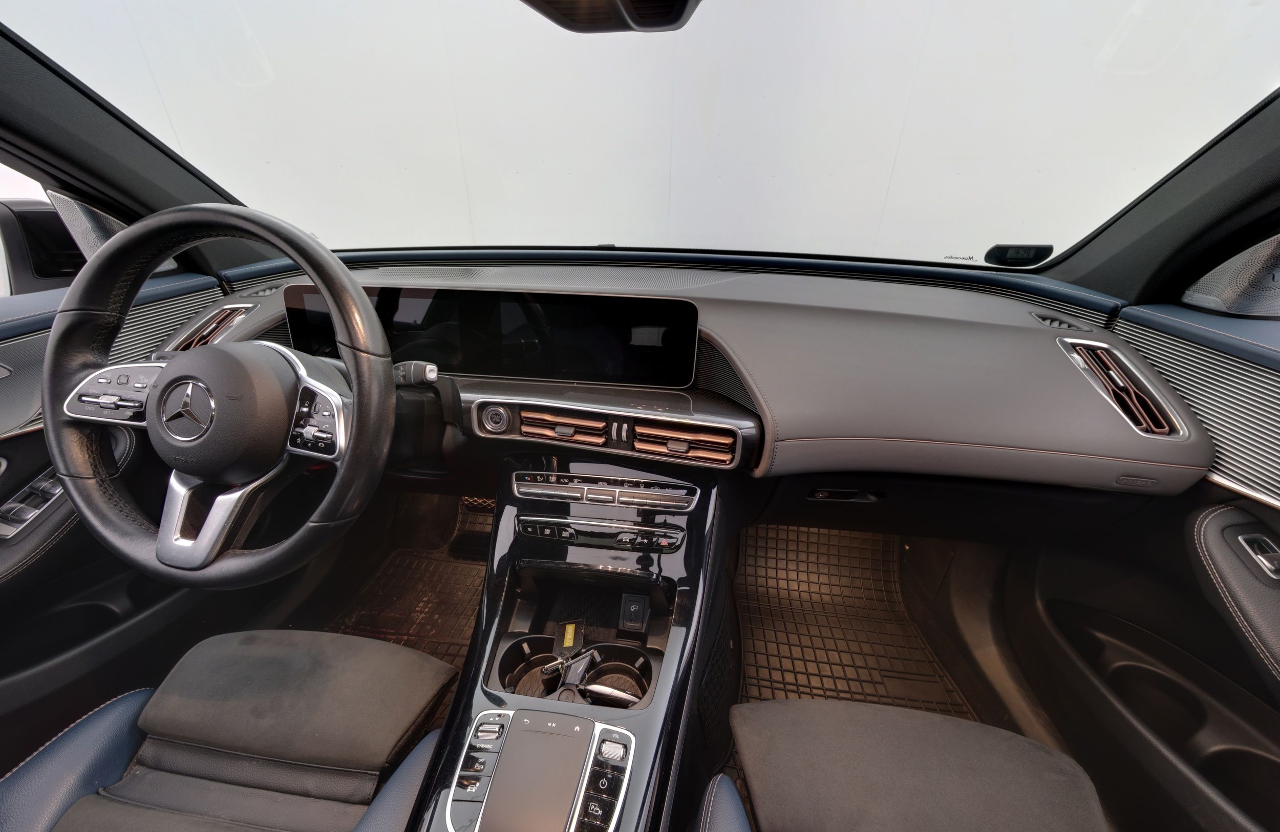 Mercedes-Benz EQC 2020