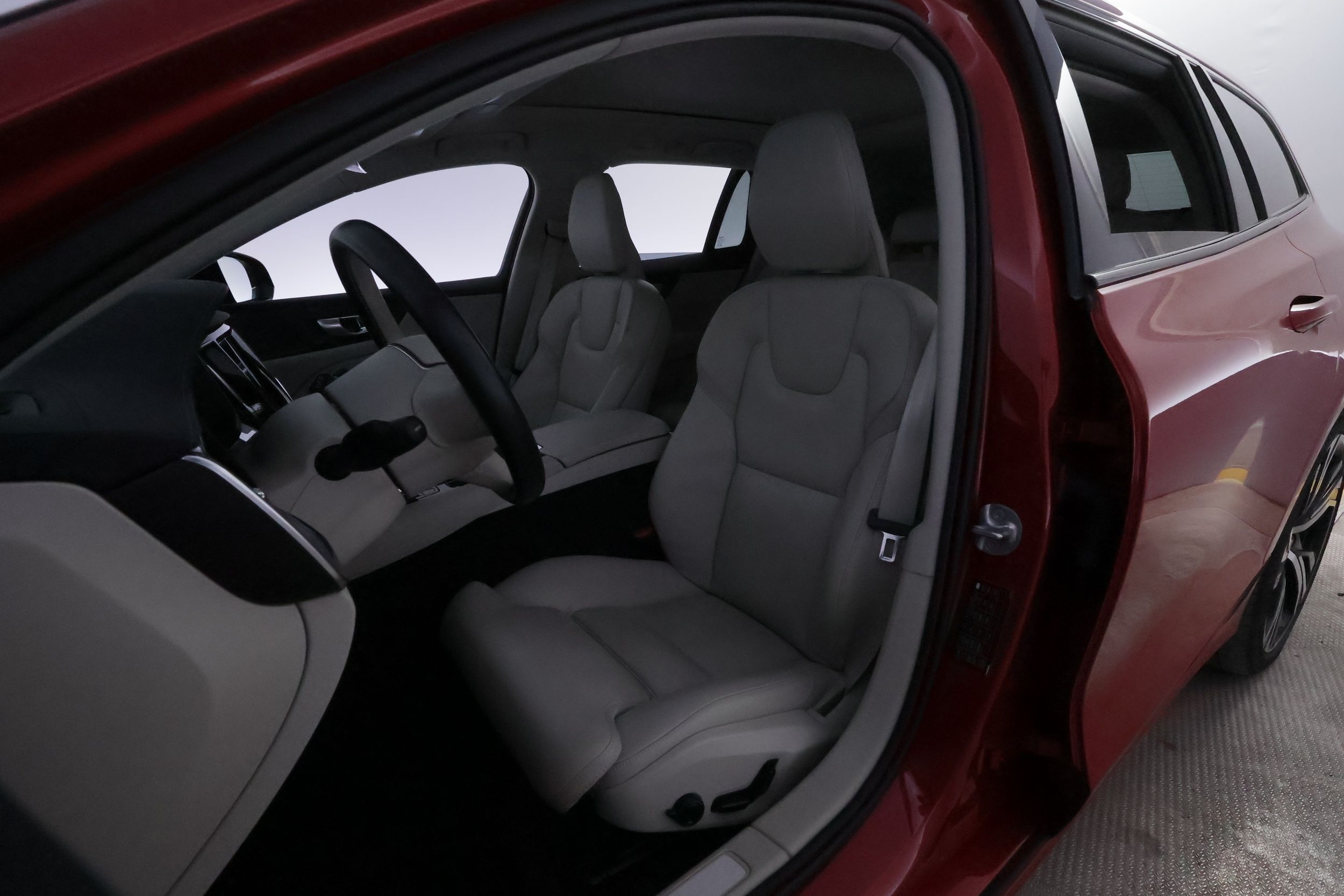 Volvo V60 2023