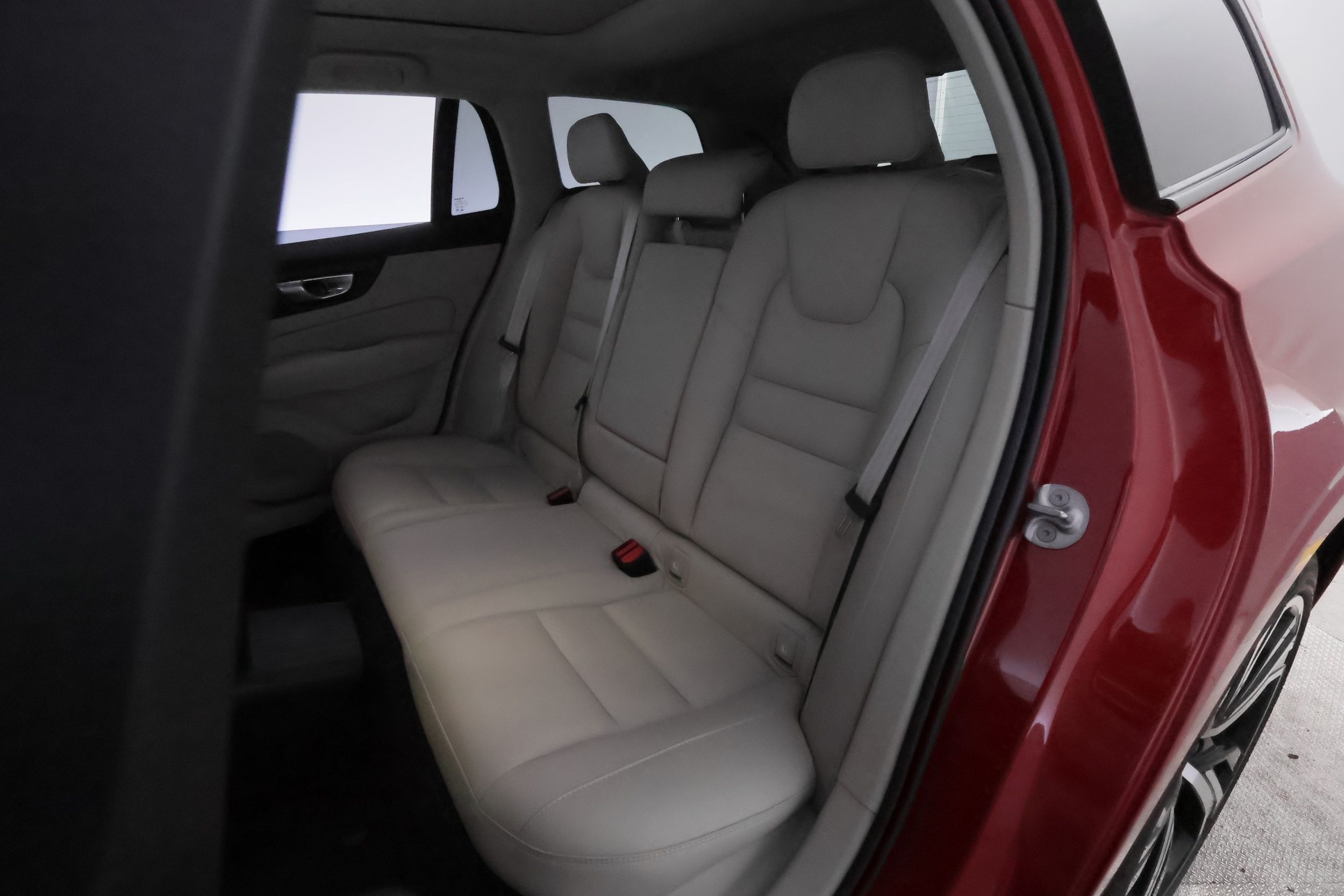 Volvo V60 2023