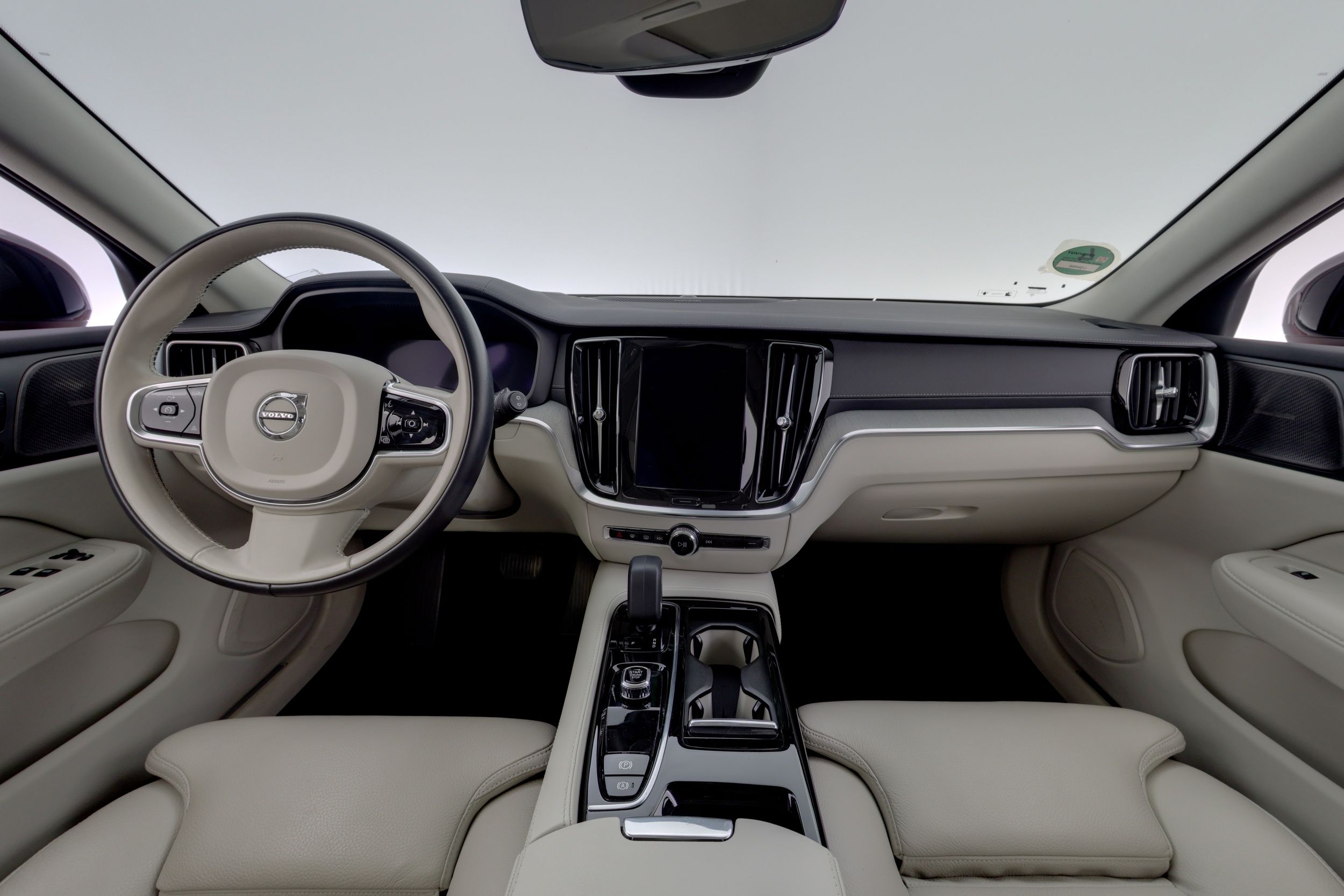 Volvo V60 2023