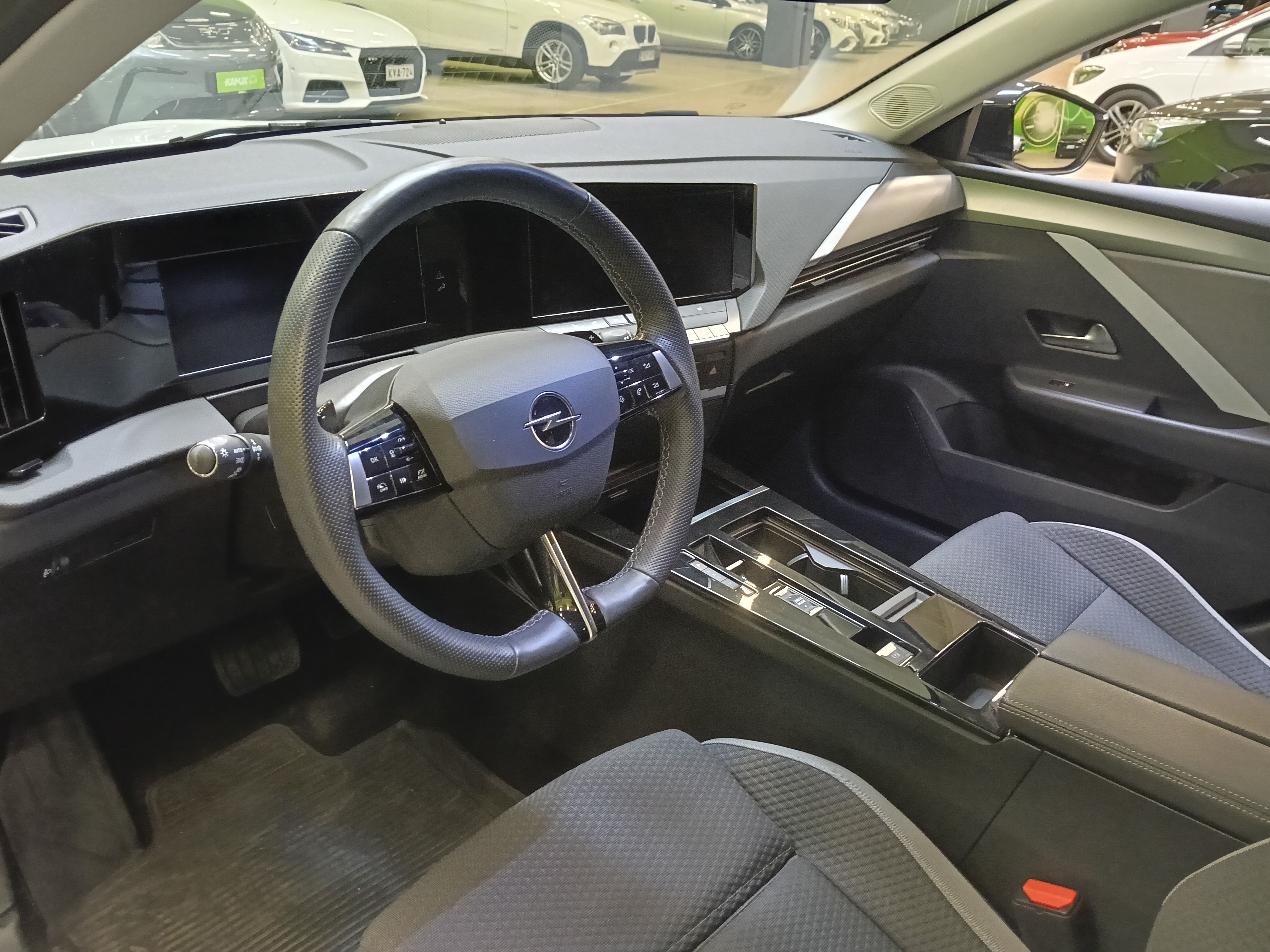 Opel Astra 2024