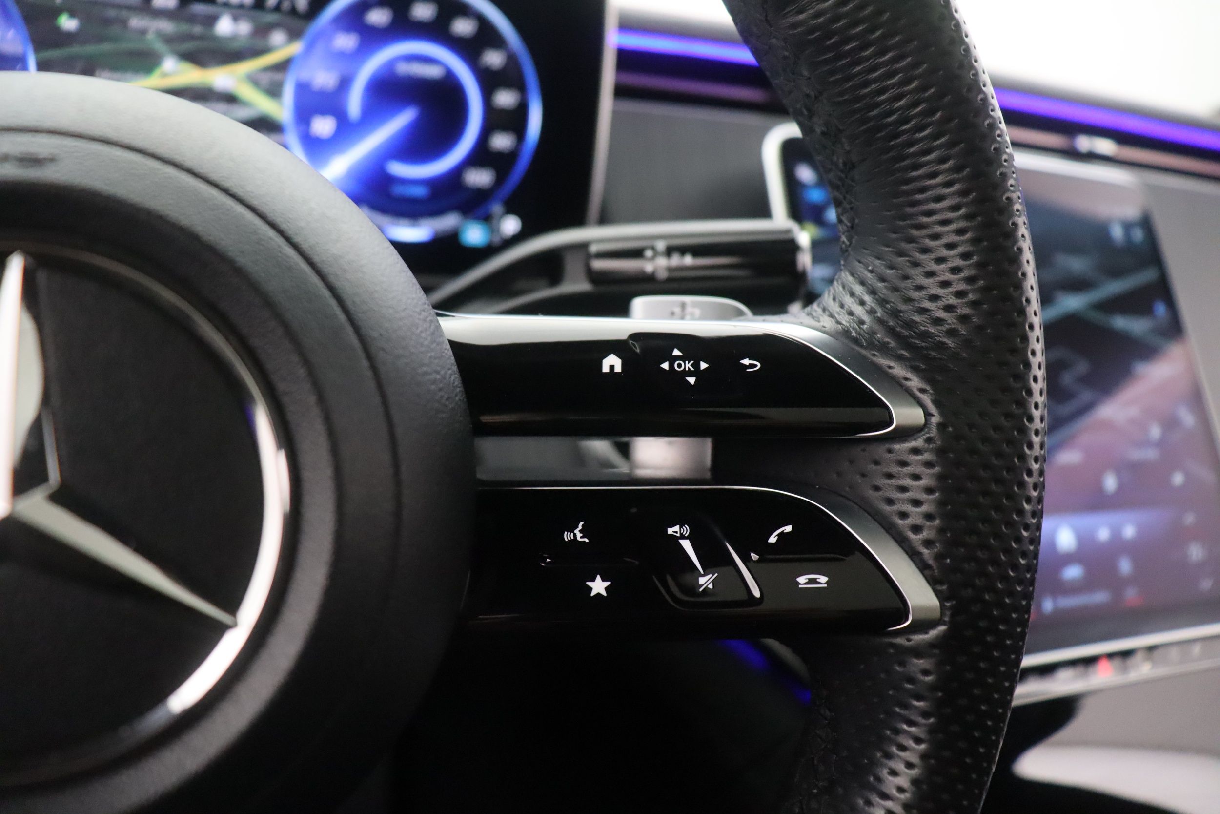 Mercedes-Benz EQE SUV 2023