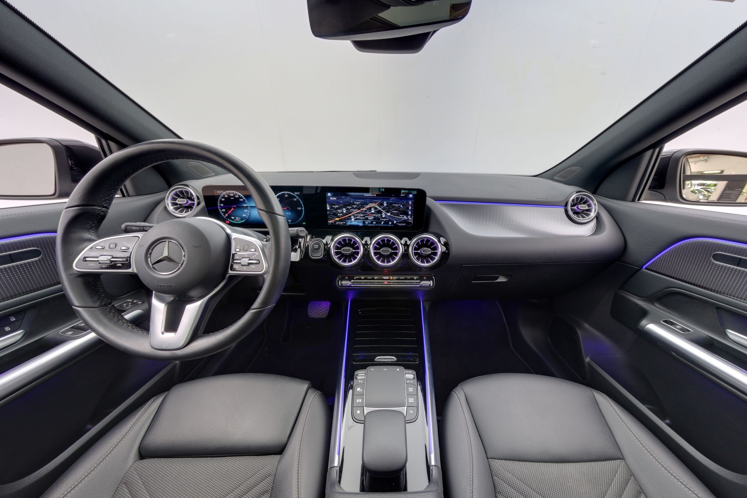Mercedes-Benz EQA 2023