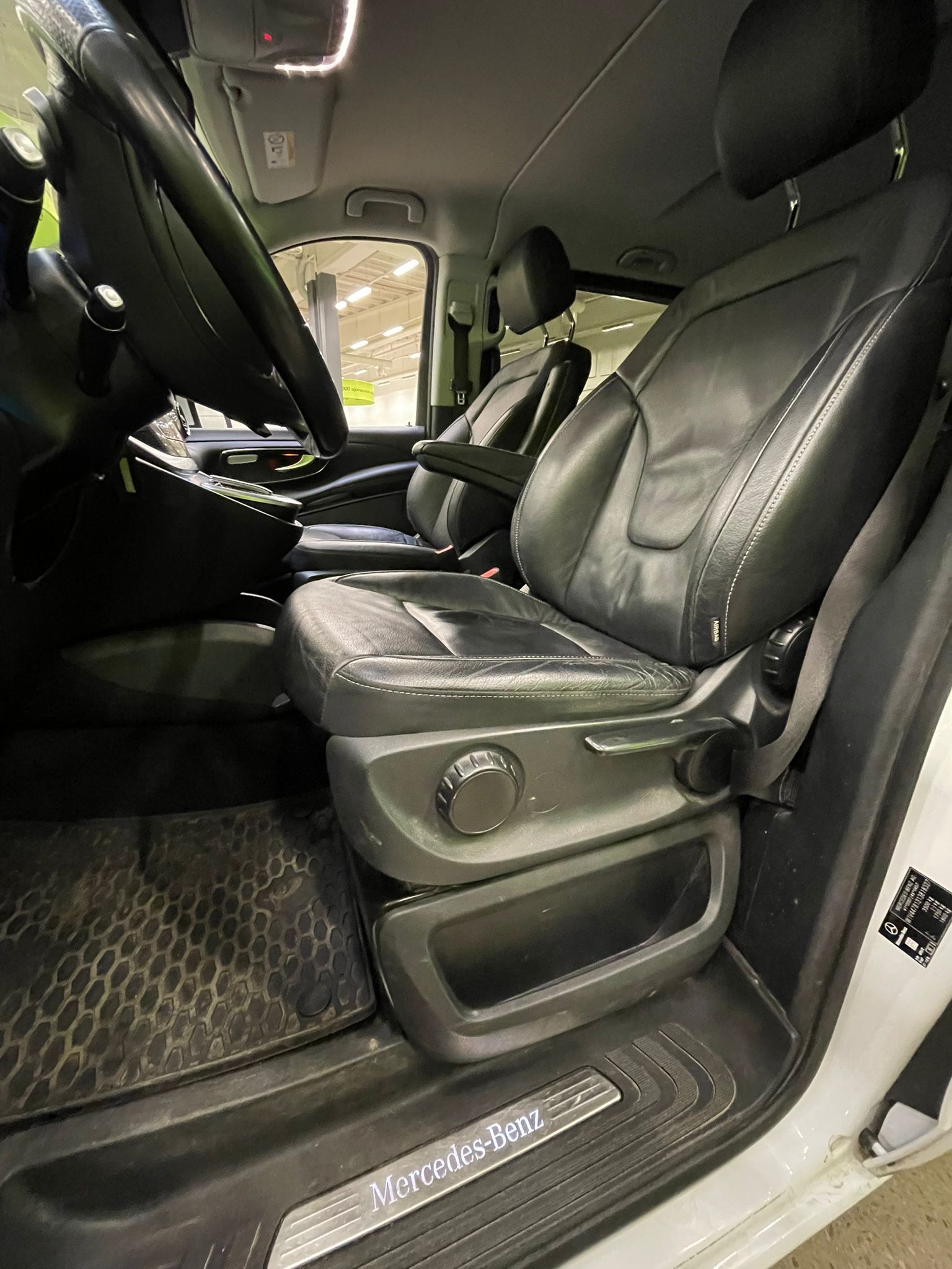 Mercedes-Benz EQV 2021