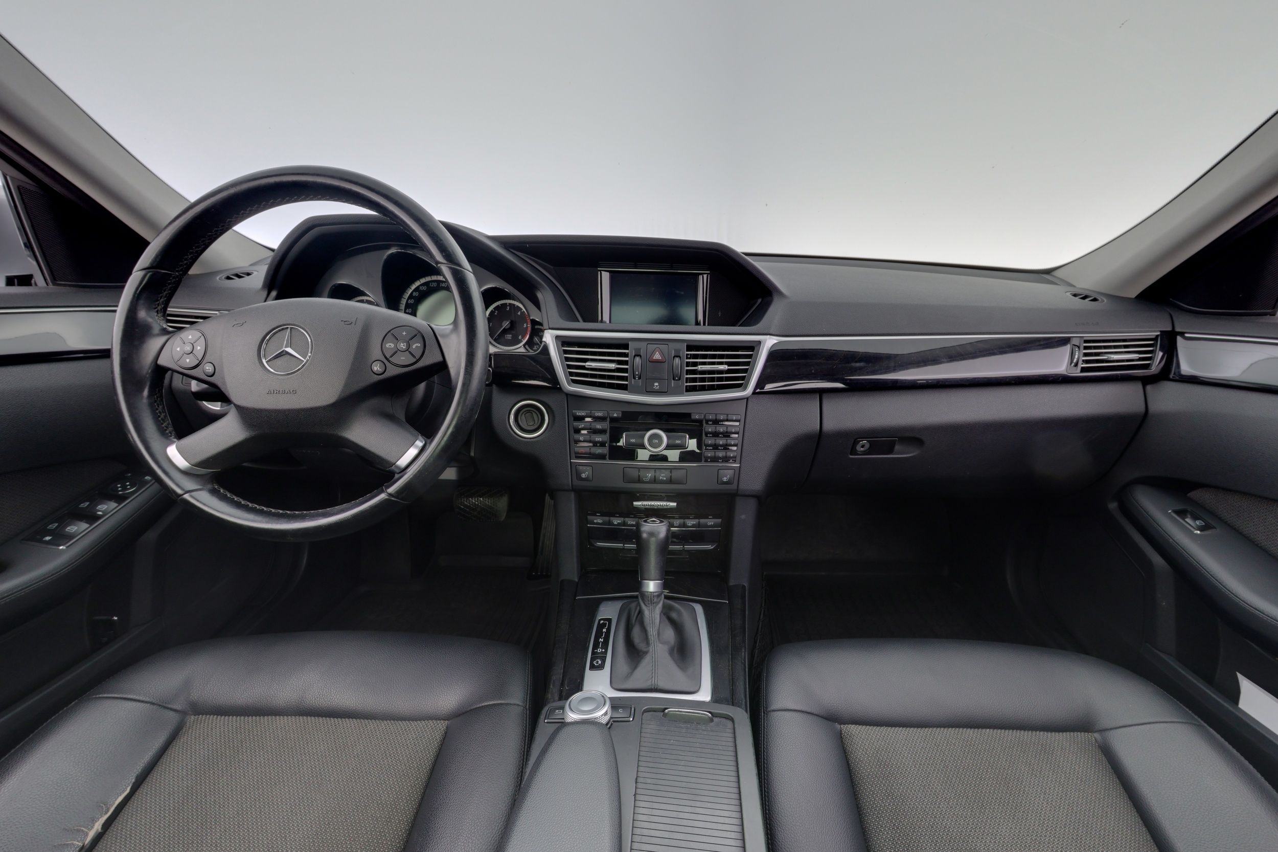 Mercedes-Benz E 2010