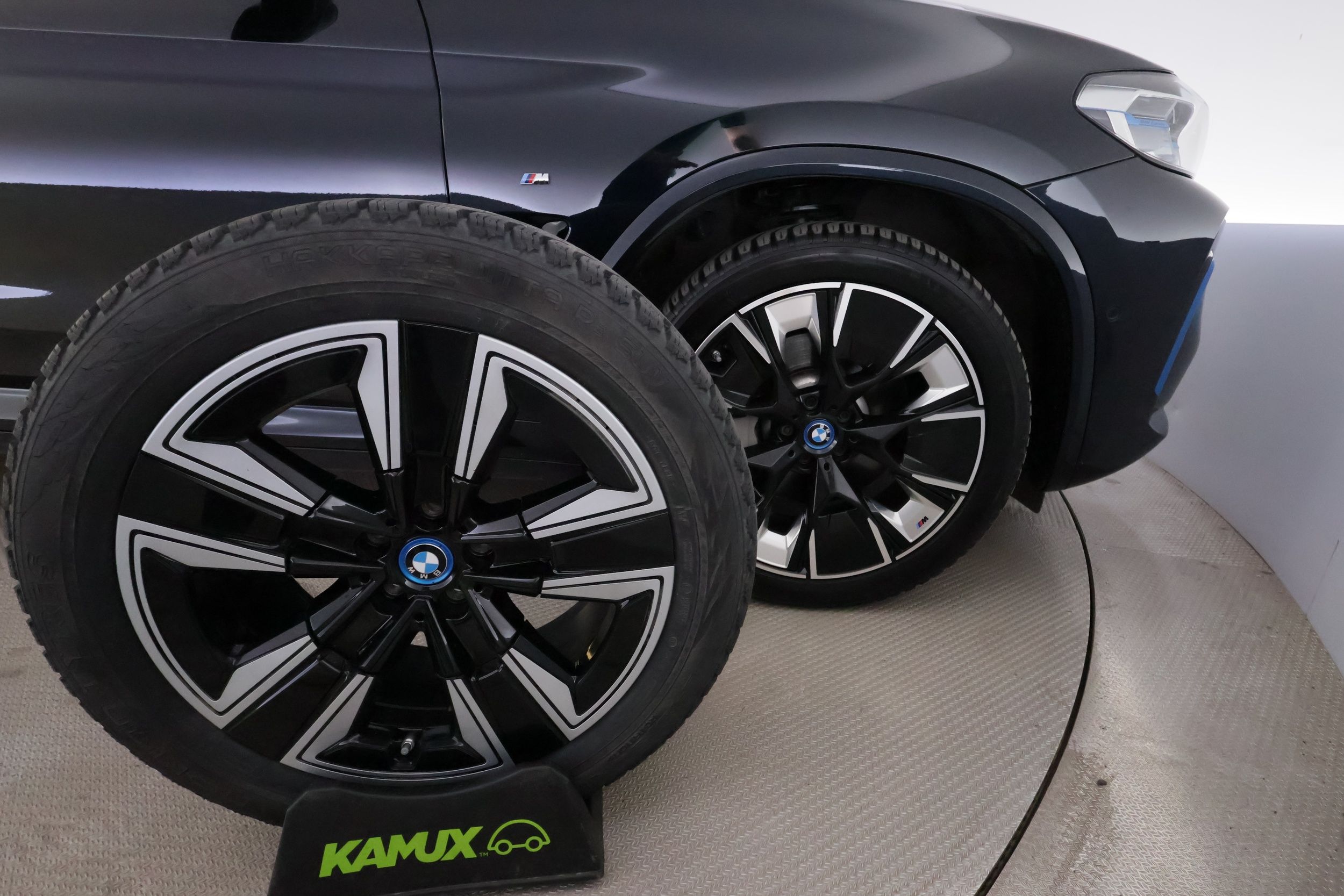 BMW iX3 2023