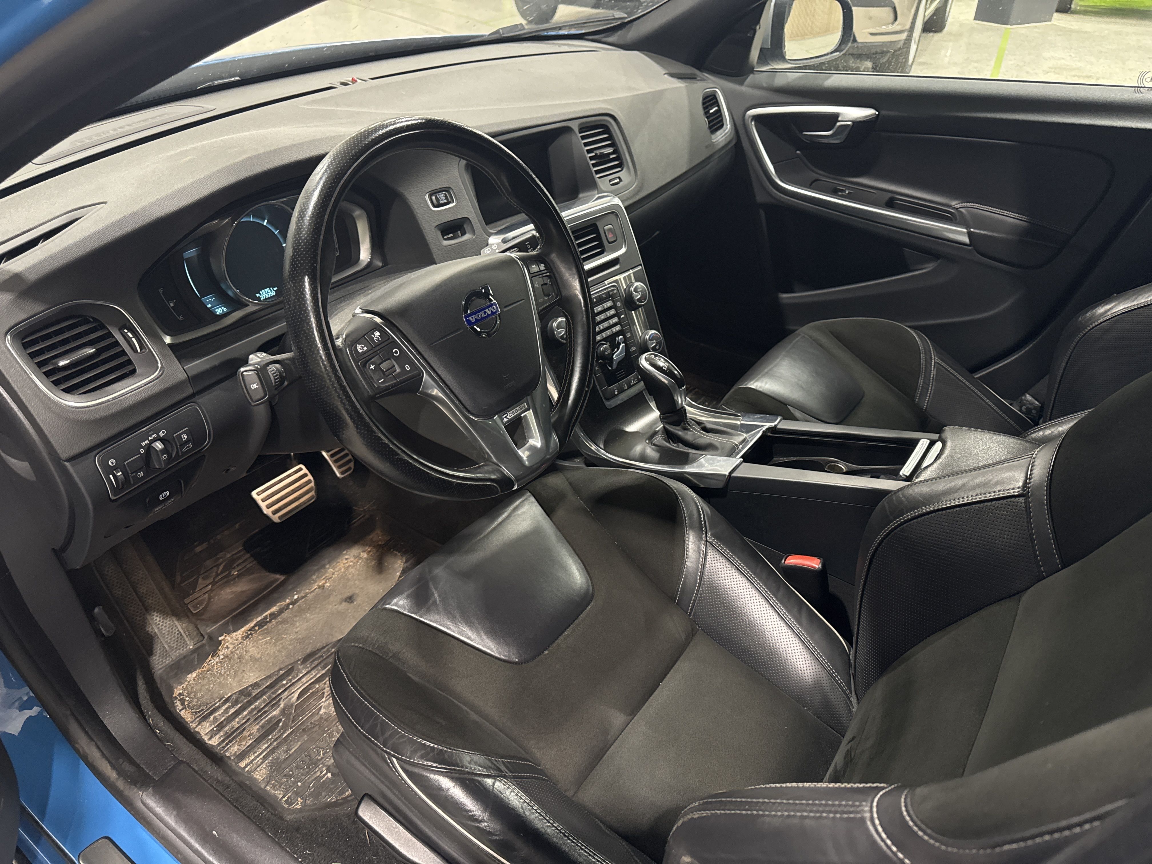 Volvo V60 2014