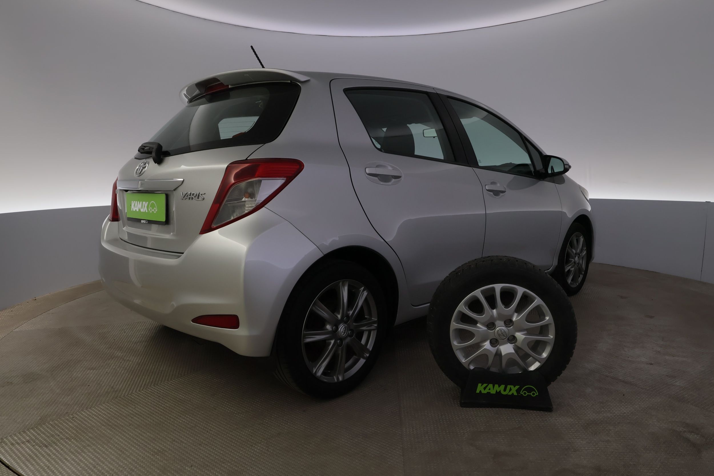 Toyota Yaris 2012