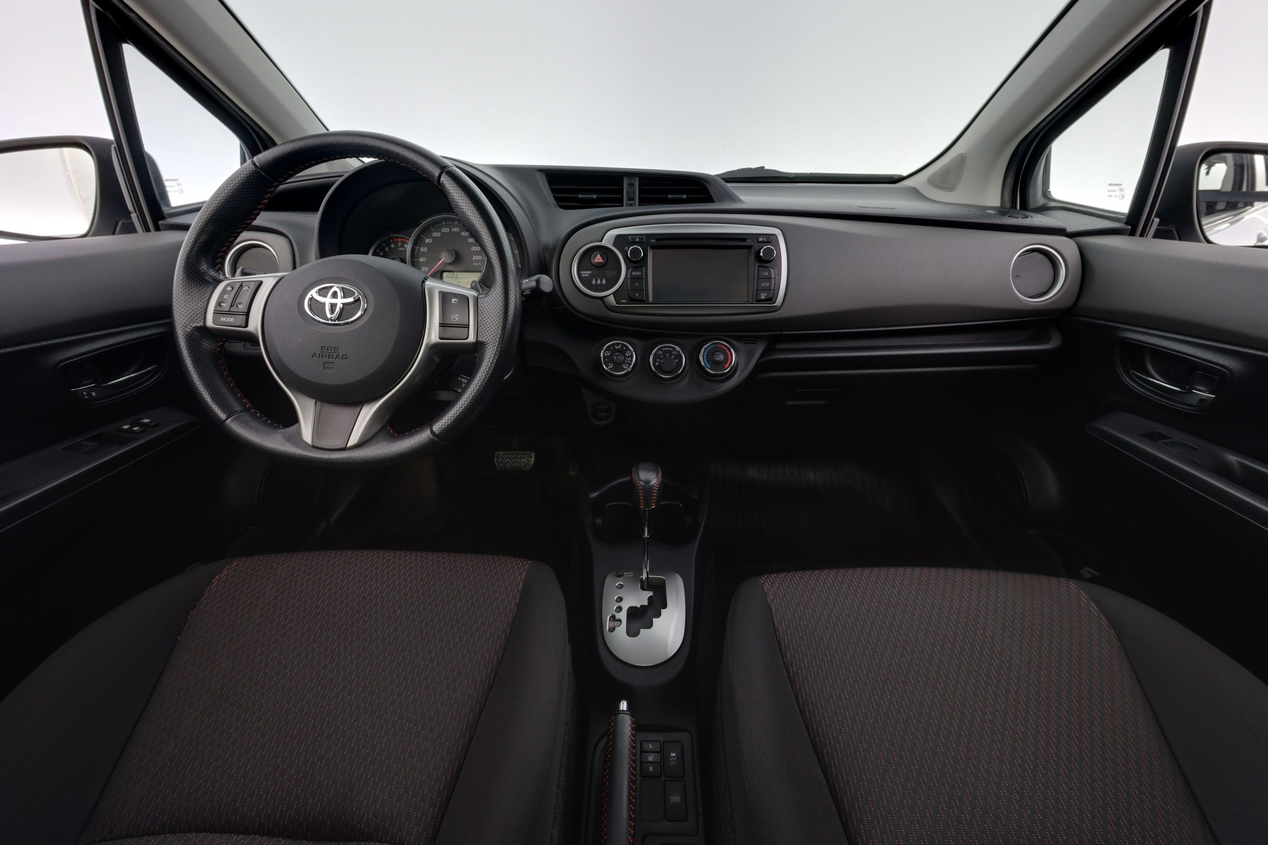 Toyota Yaris 2012
