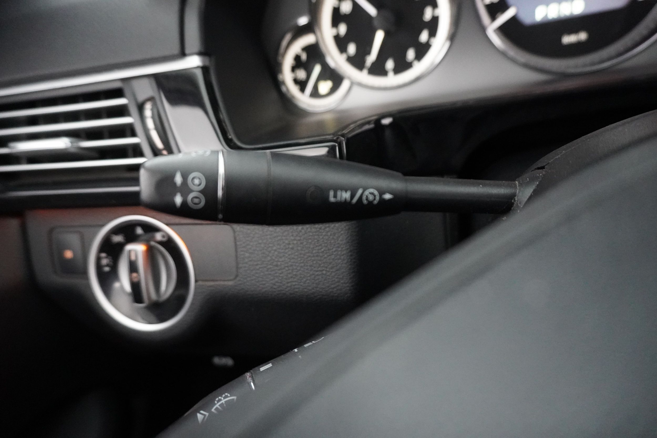 Mercedes-Benz E 2011