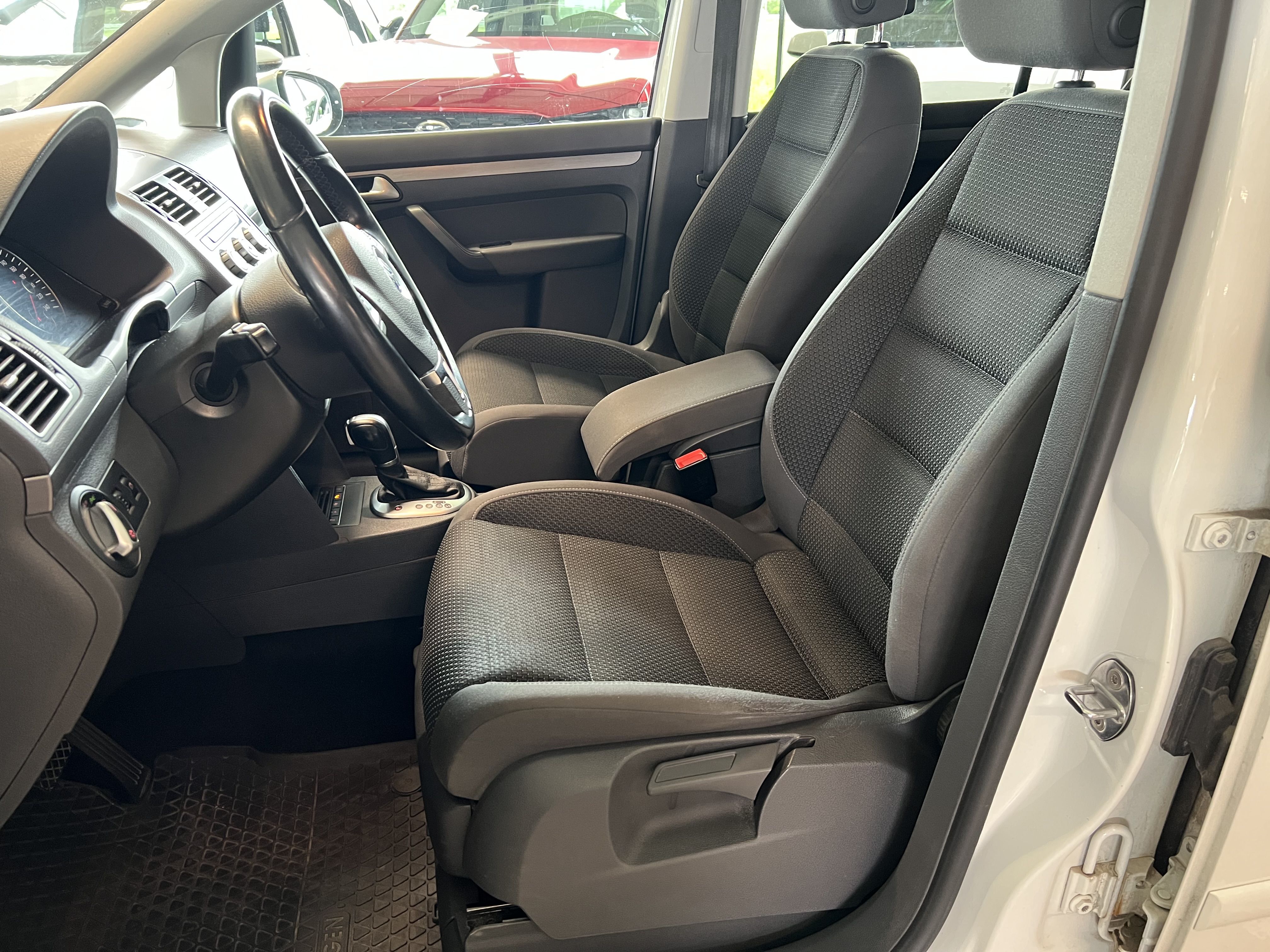 Volkswagen Touran 2015