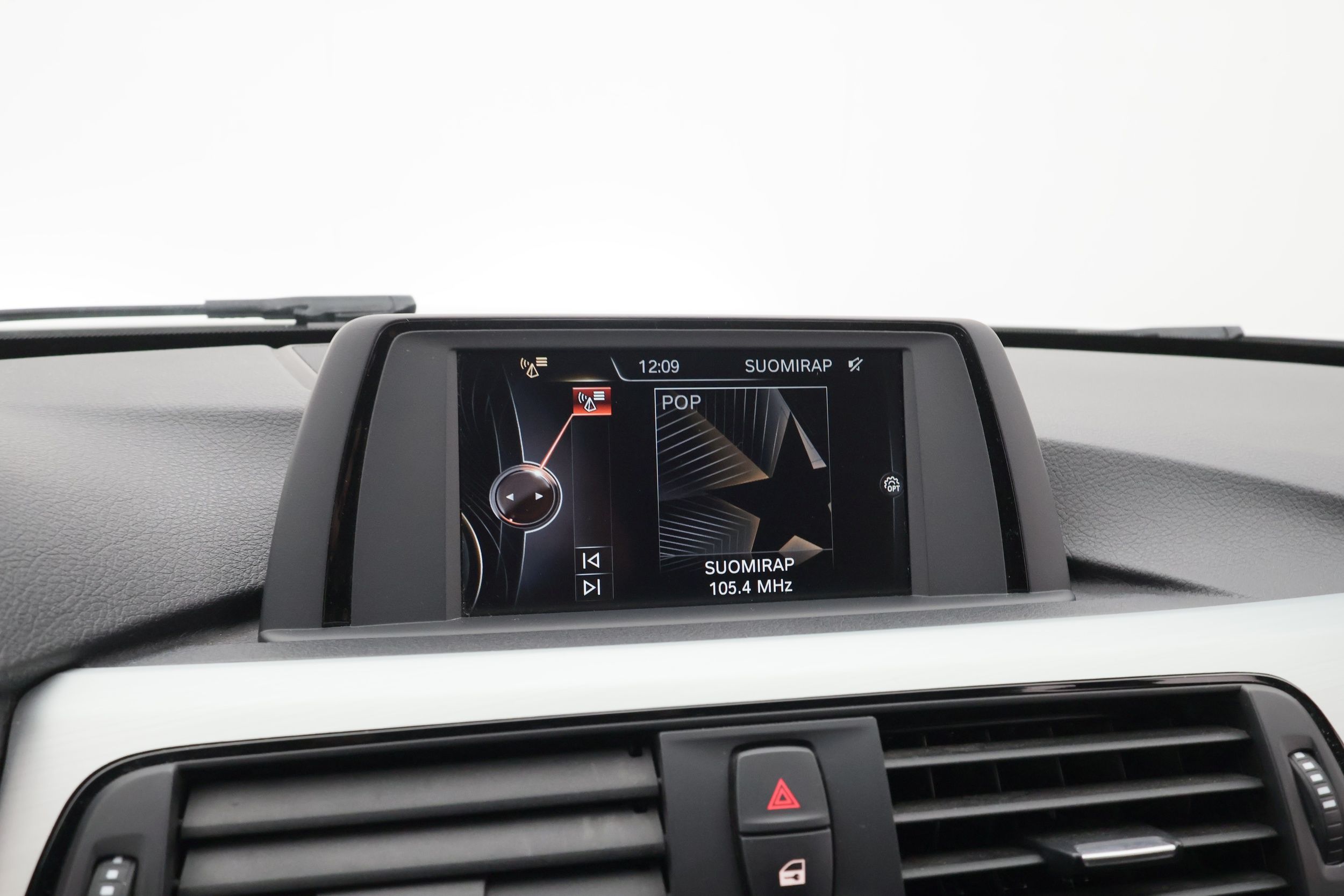BMW 320 2017