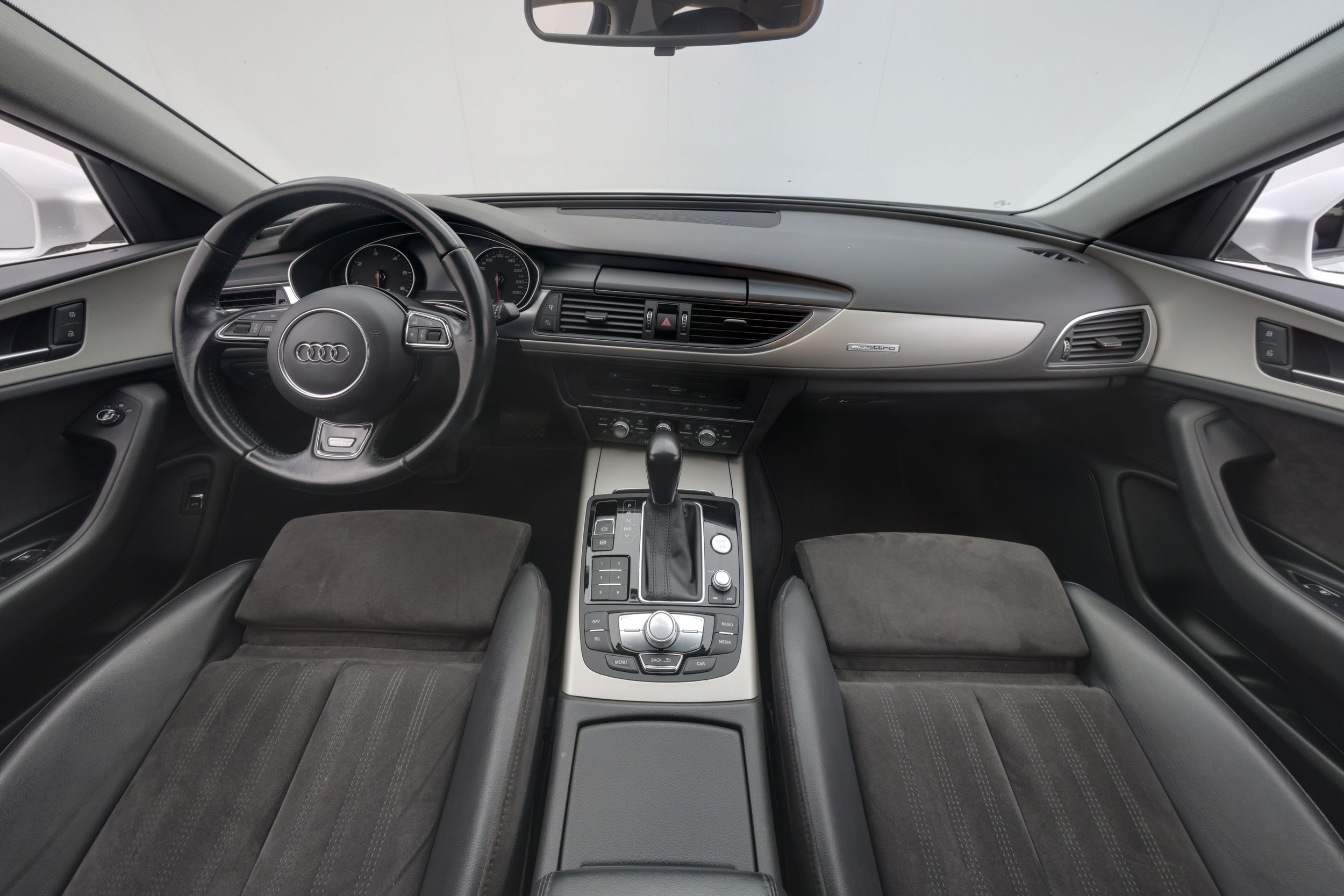 Audi A6 Allroad 2015