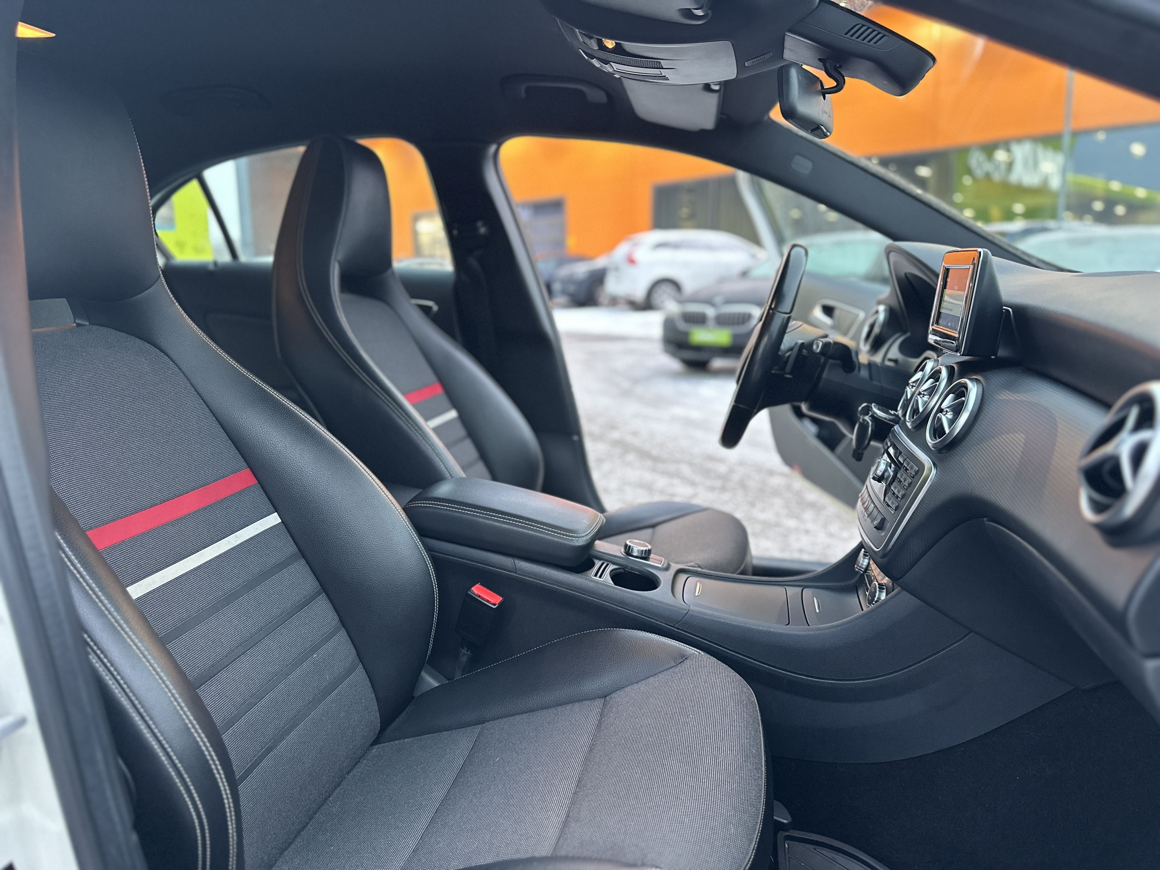 Mercedes-Benz A 2014