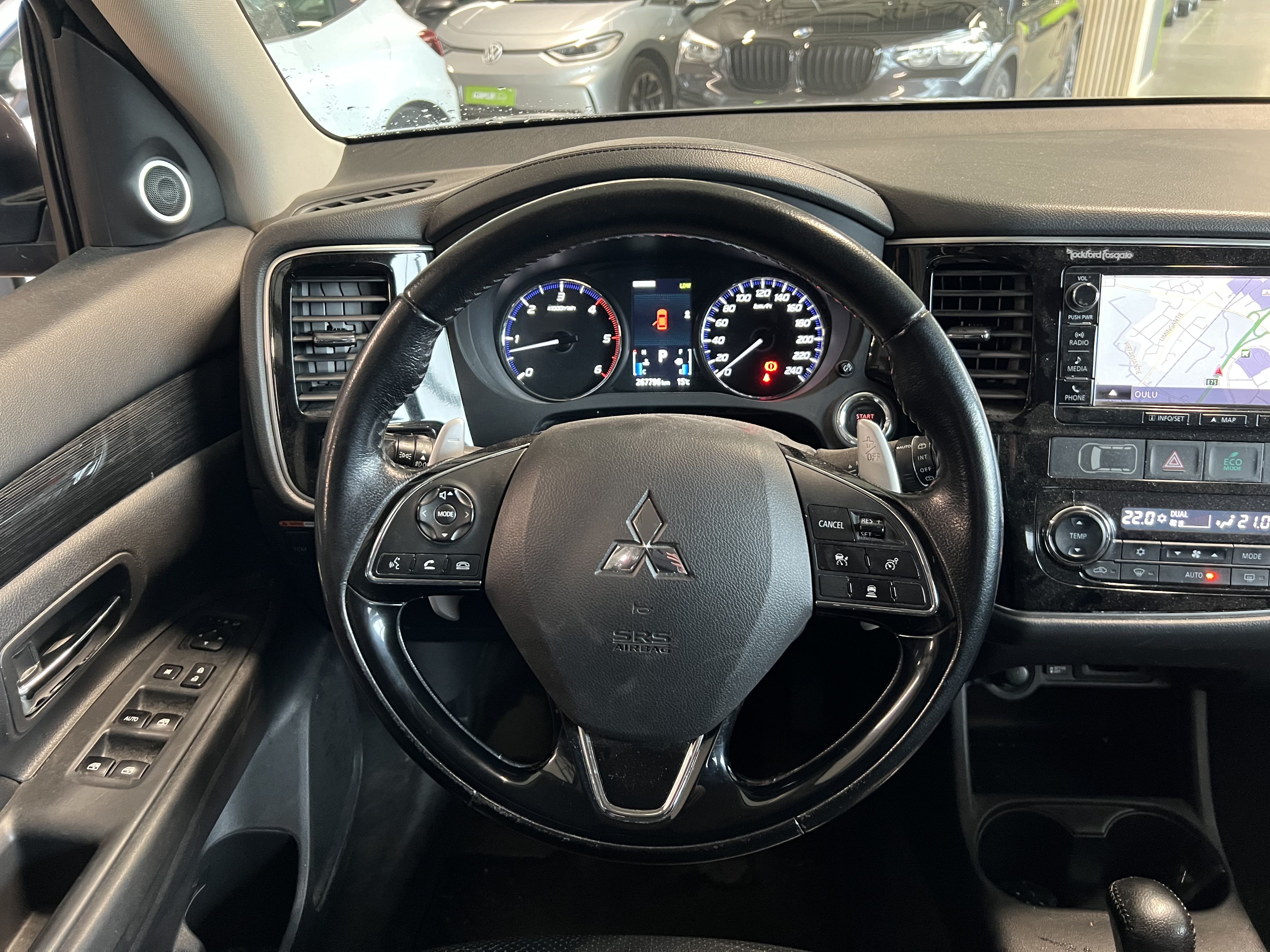 Mitsubishi Outlander 2016