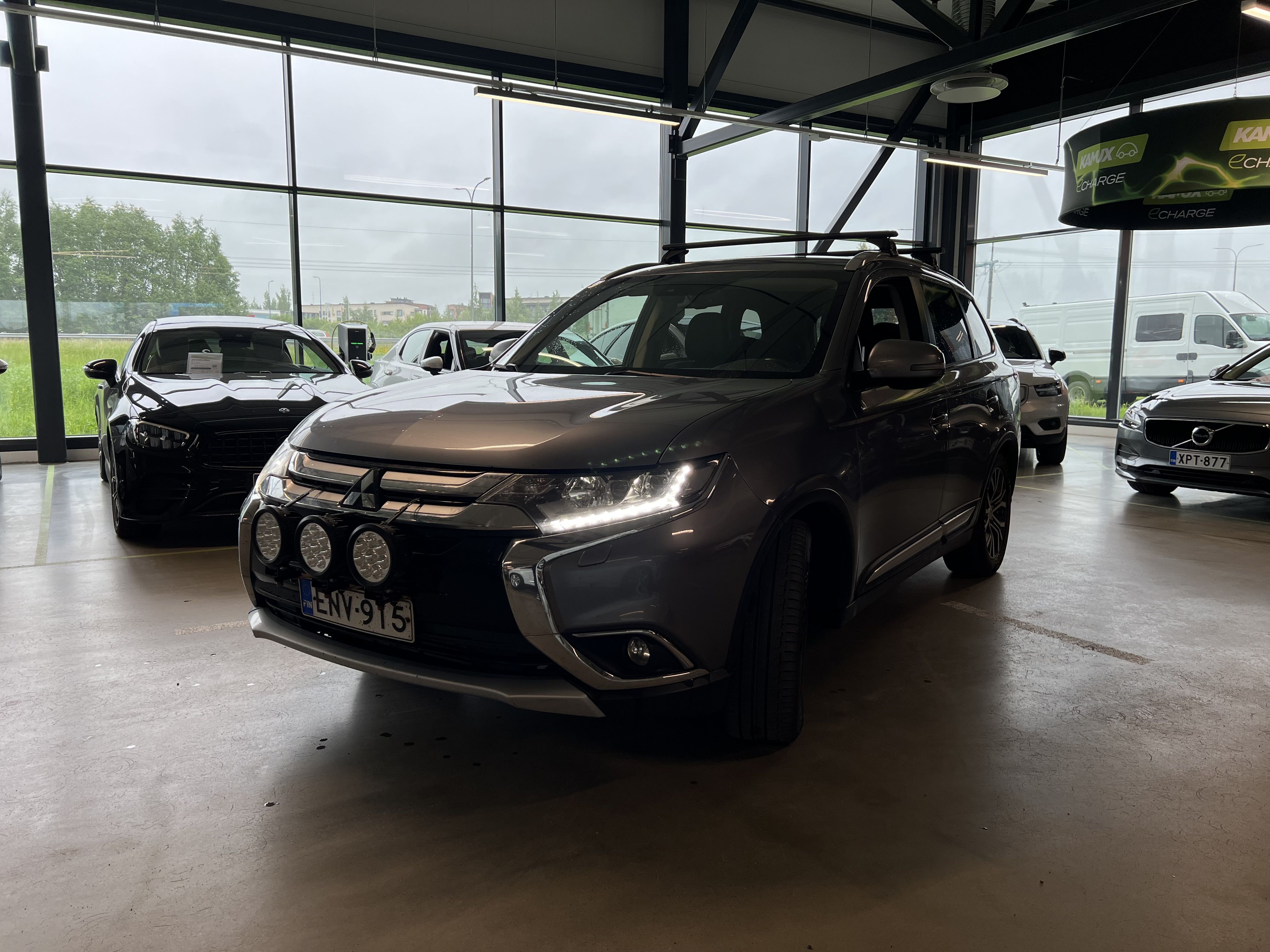 Mitsubishi Outlander 2016