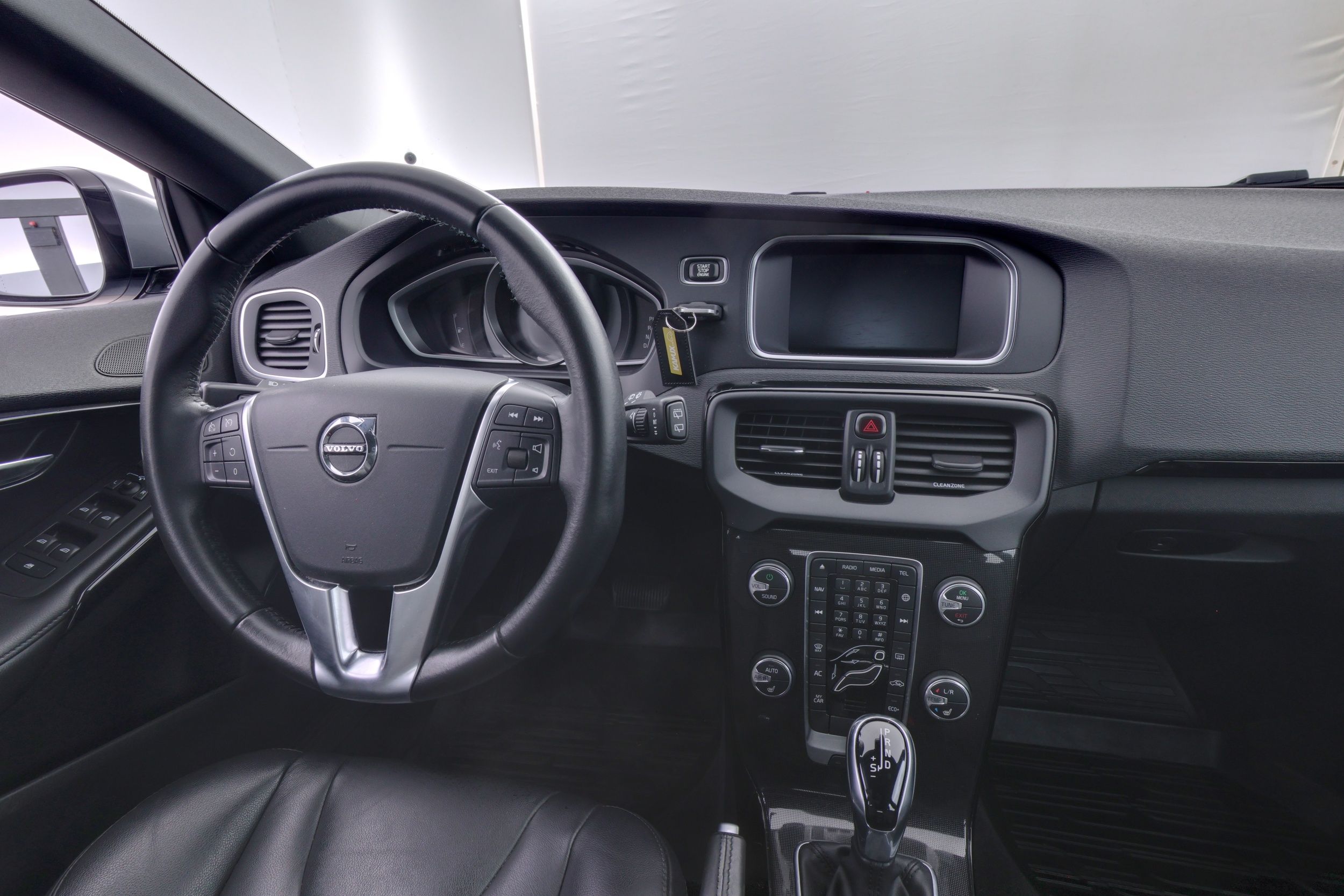 Volvo V40 2019