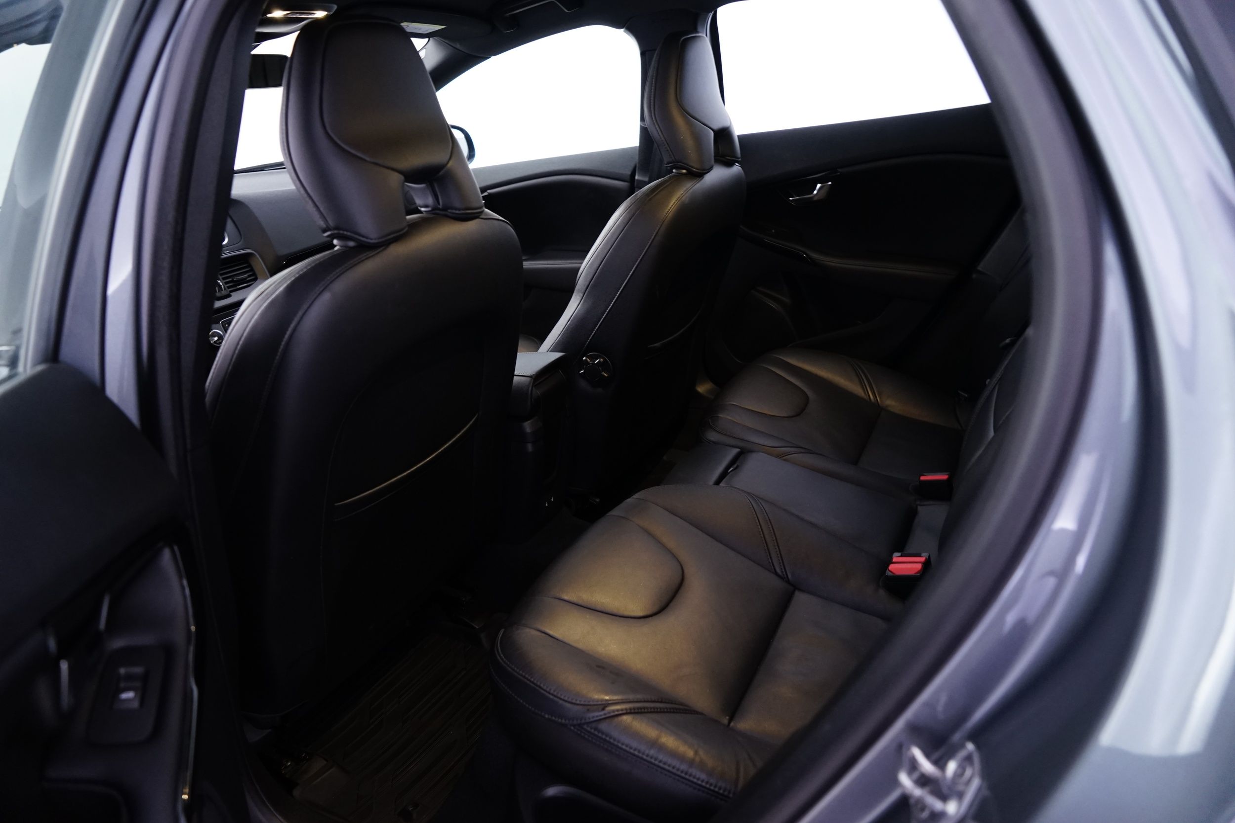 Volvo V40 2019